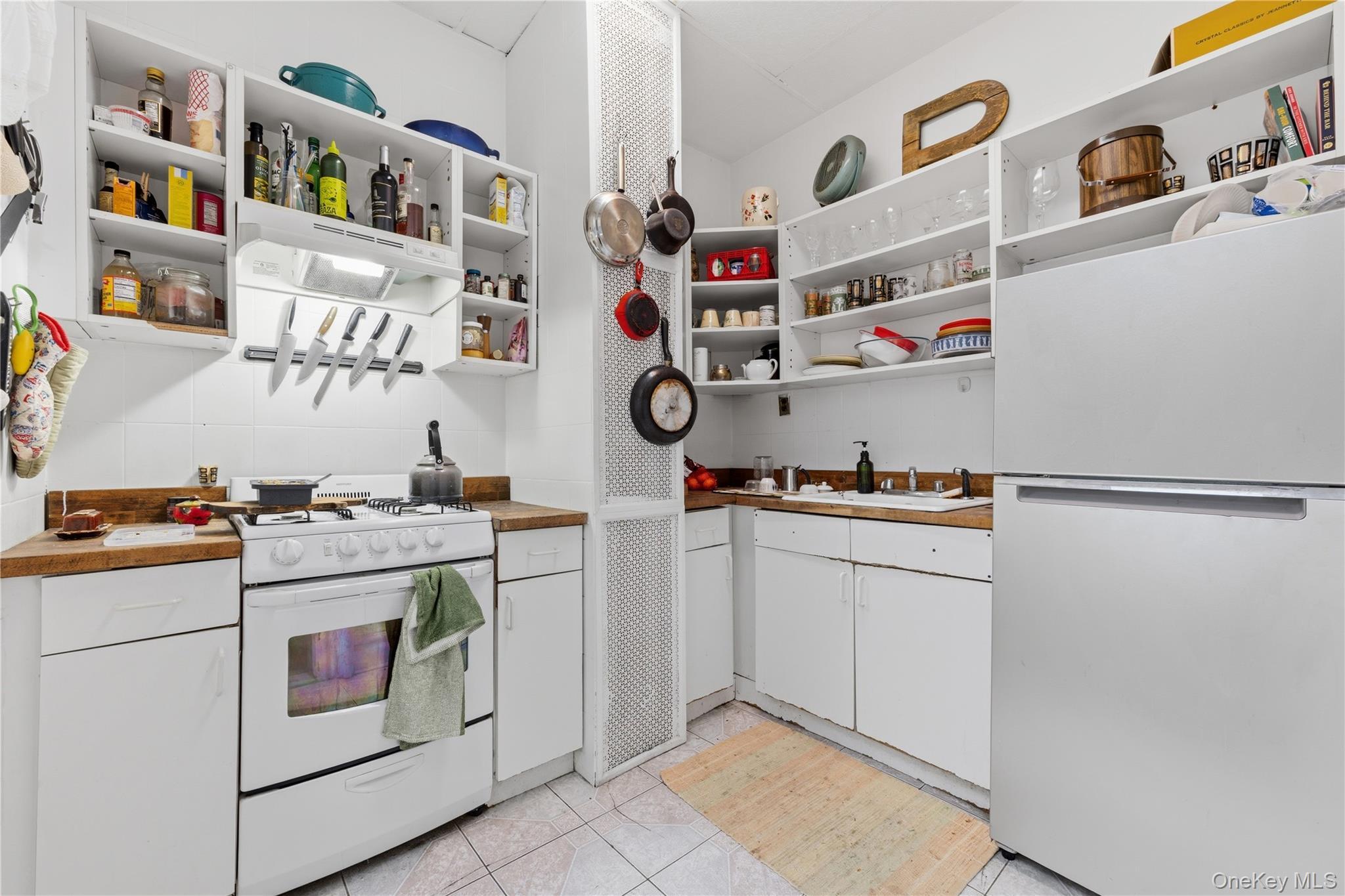 Single Family Lorimer Street  Brooklyn, NY 11222, MLS-1006257-13