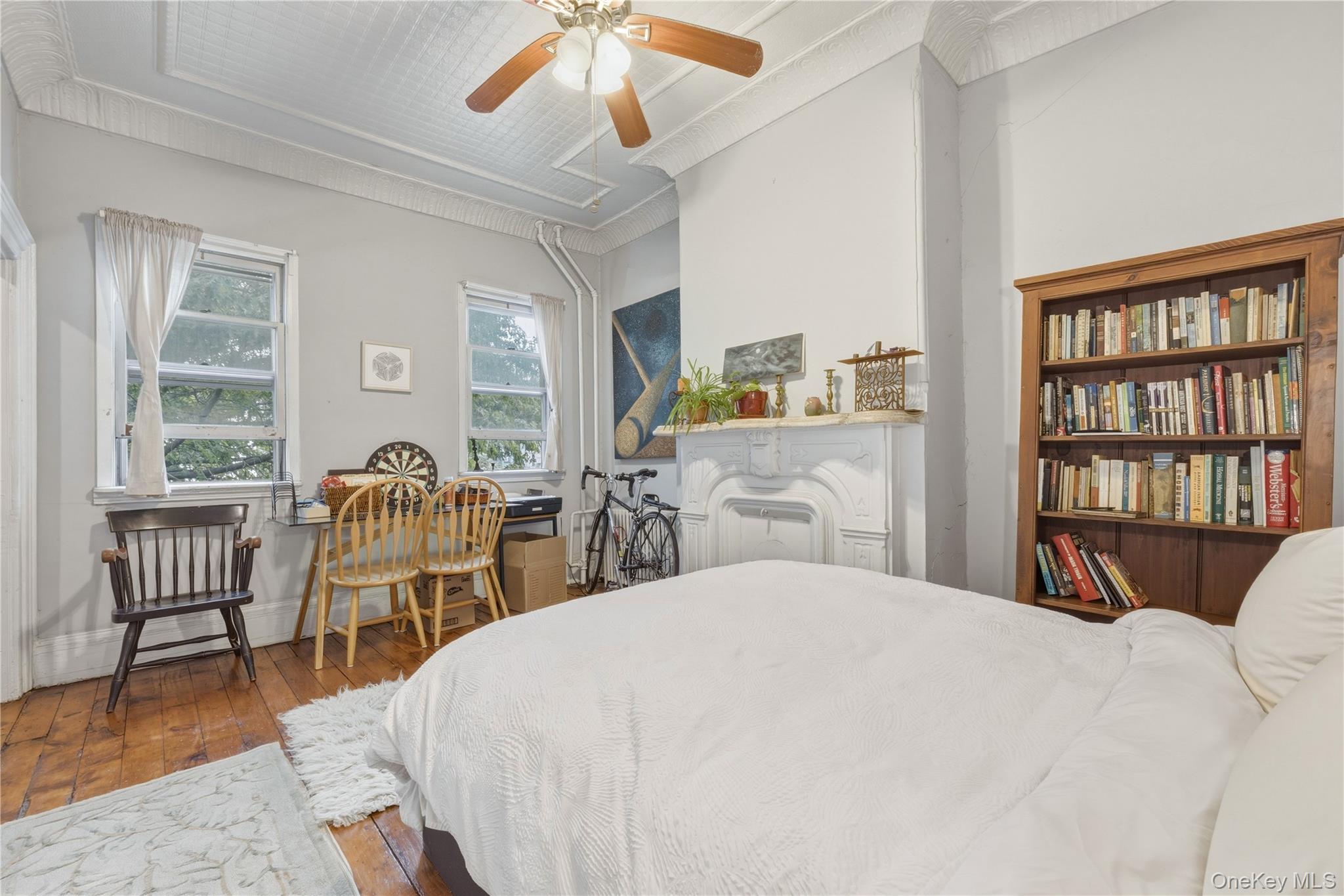 Single Family Lorimer Street  Brooklyn, NY 11222, MLS-1006257-18
