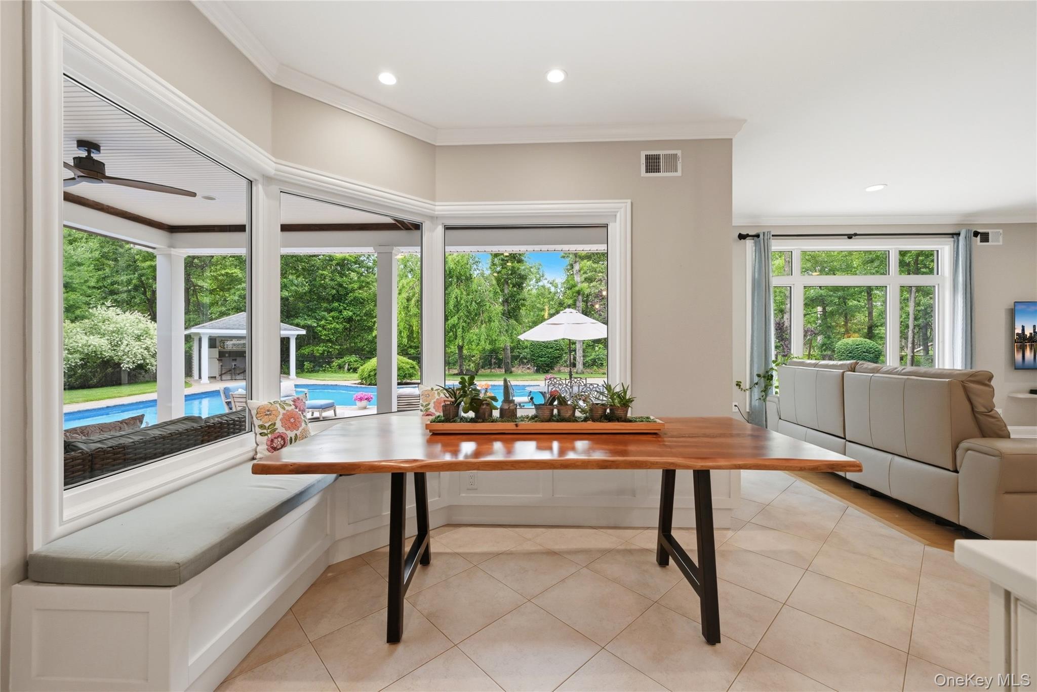 Single Family South Path Suffolk County, NY 11933, MLS-1006261-14