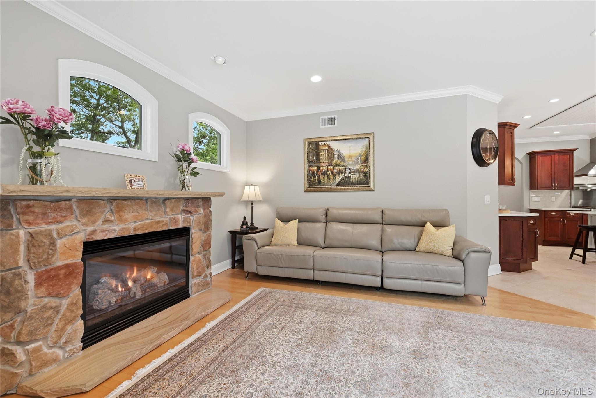 Single Family South Path Suffolk County, NY 11933, MLS-1006261-16