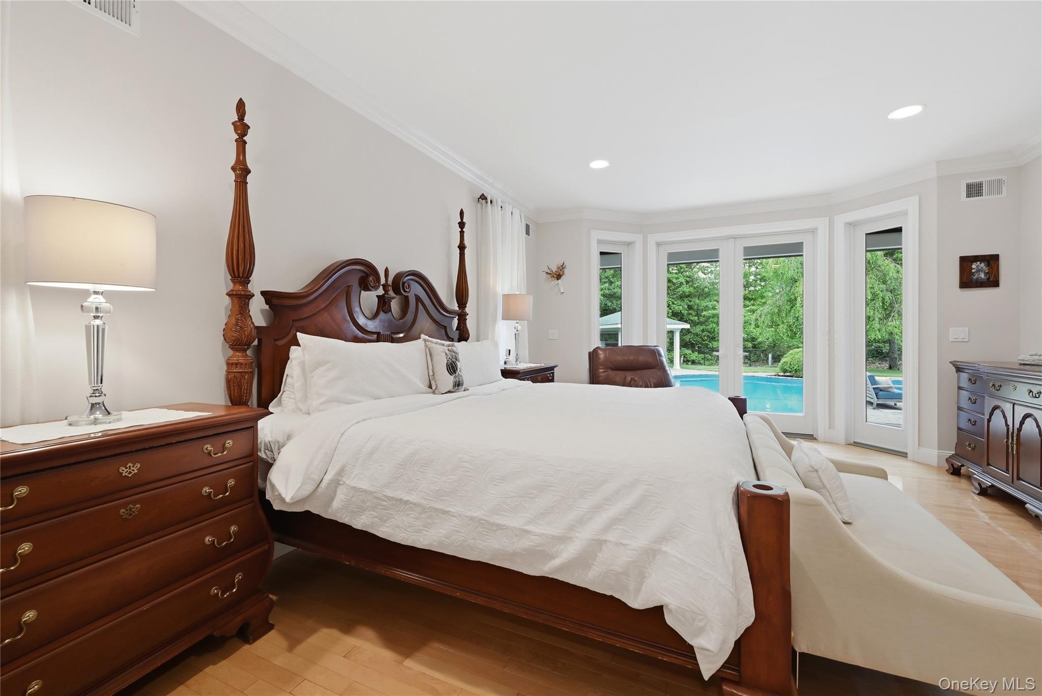Single Family South Path Suffolk County, NY 11933, MLS-1006261-23