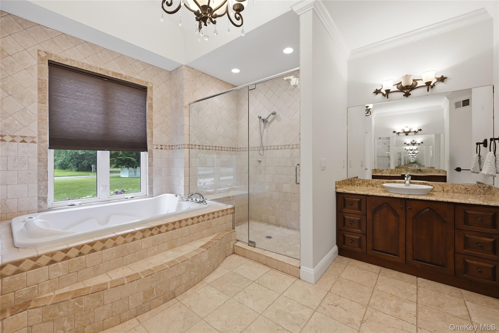 Single Family South Path Suffolk County, NY 11933, MLS-1006261-26