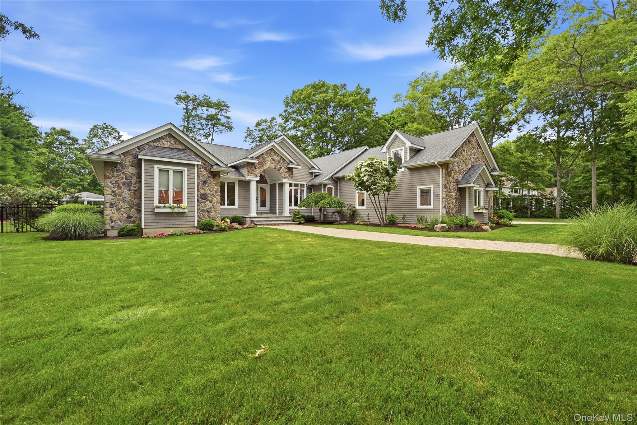 Single Family South Path Suffolk County, NY 11933, MLS-1006261-3