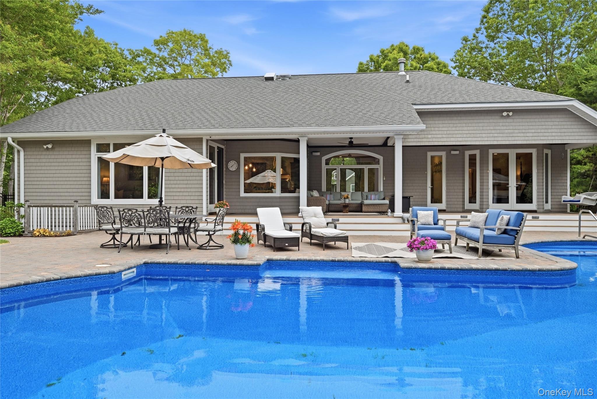 Single Family South Path Suffolk County, NY 11933, MLS-1006261-46