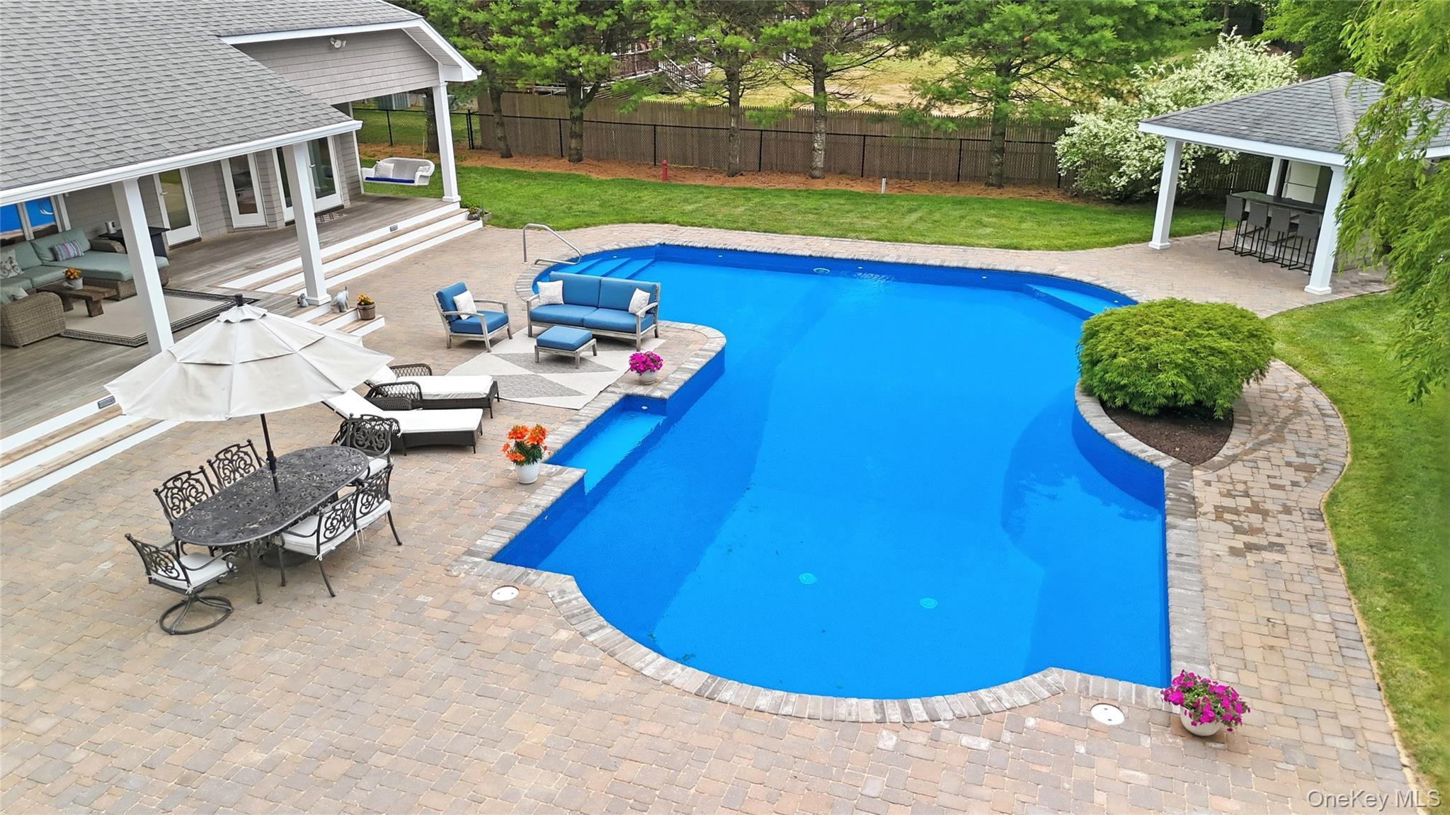 Single Family South Path Suffolk County, NY 11933, MLS-1006261-48