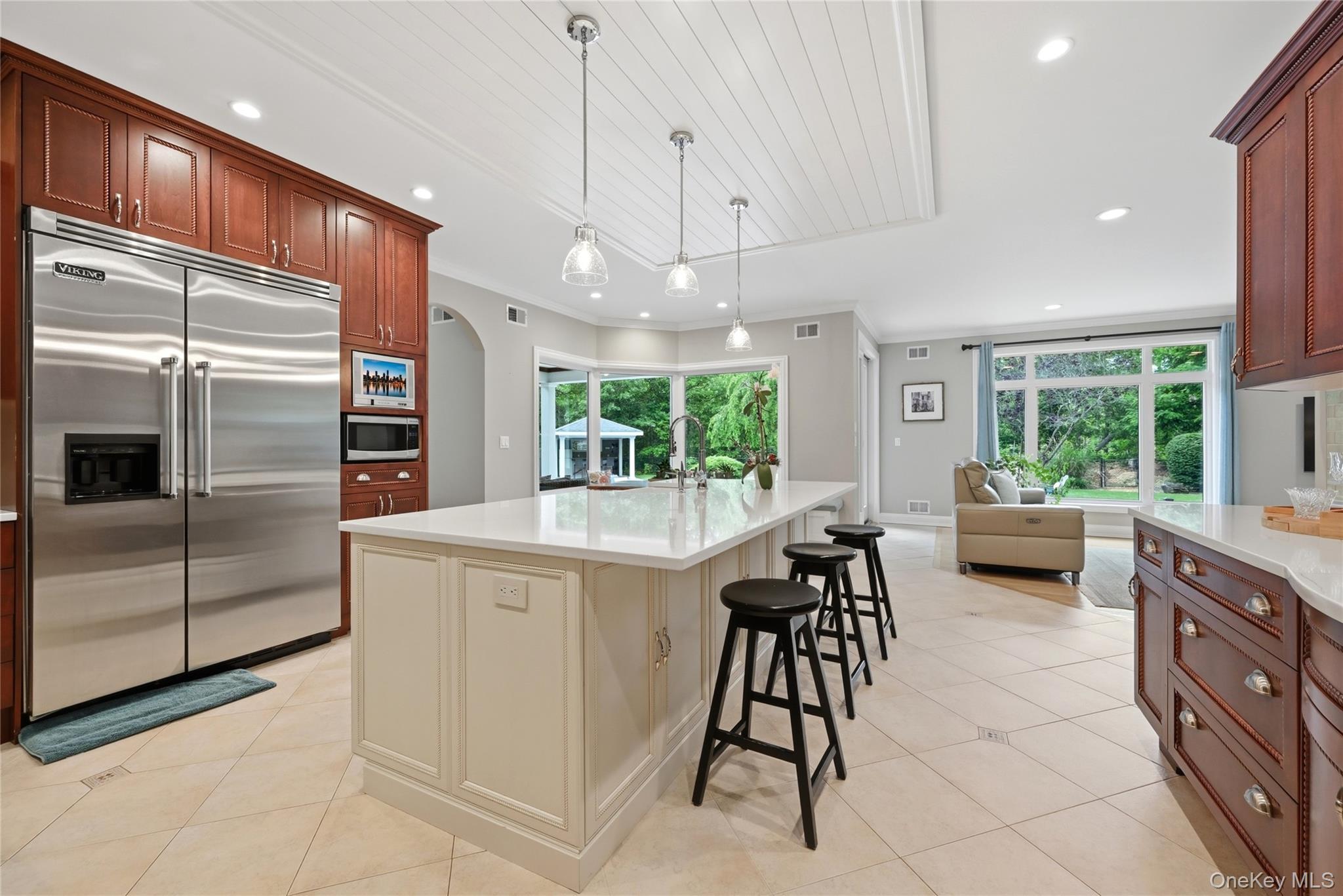 Single Family South Path Suffolk County, NY 11933, MLS-1006261-9