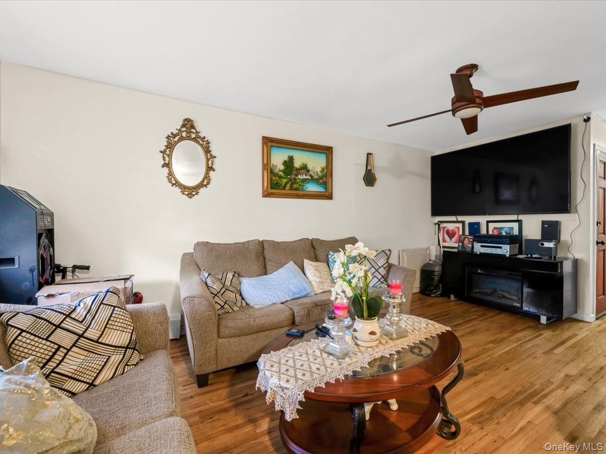 Single Family Autumn  Brooklyn, NY 11208, MLS-1006278-3