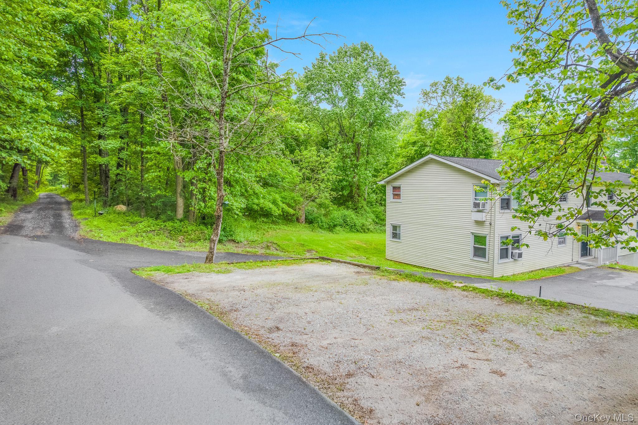 Single Family Donlo Drive Dutchess County, NY 12524, MLS-1006286-14