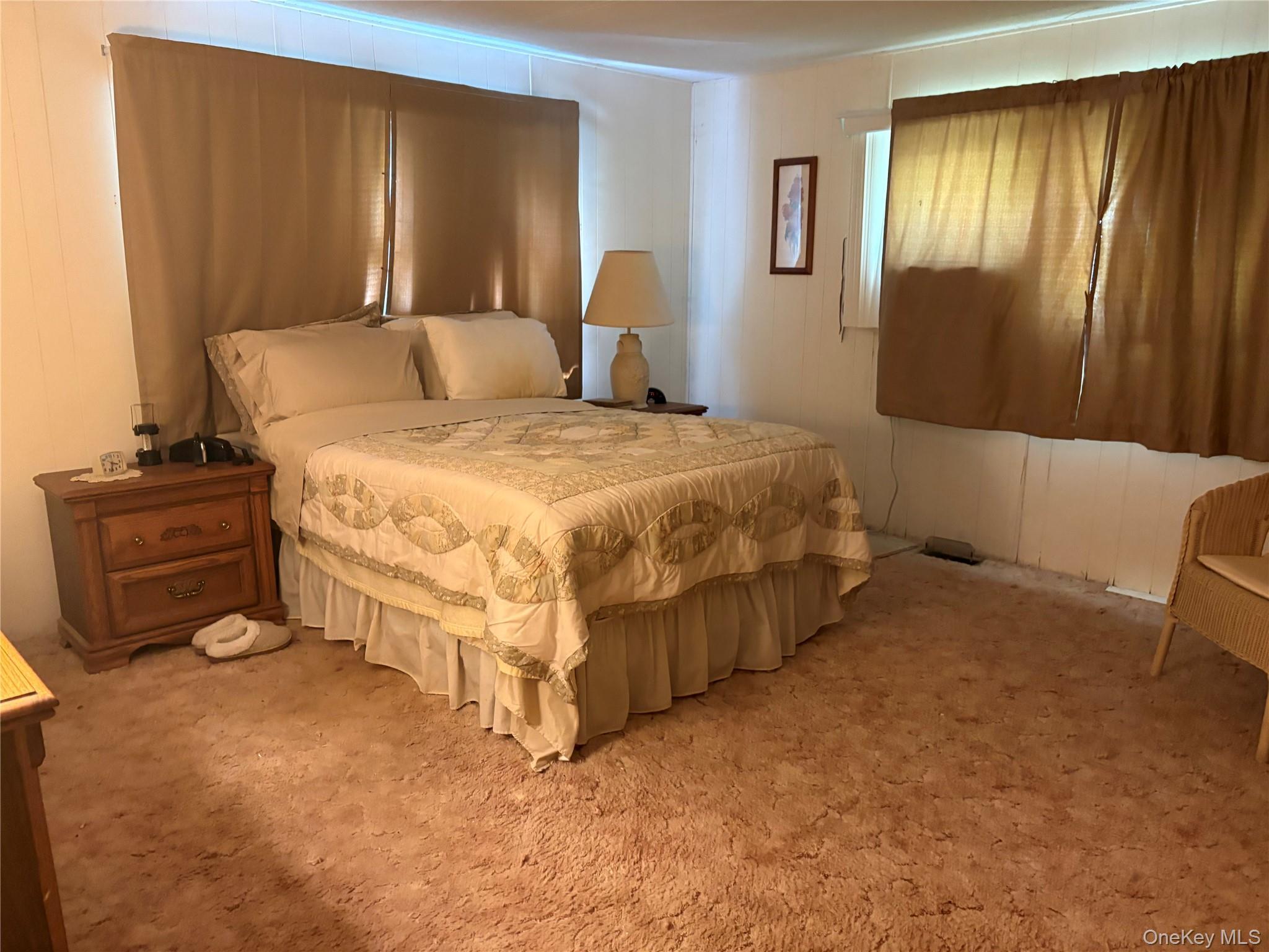 Single Family Riverleigh Ave  Suffolk County, NY 11901, MLS-1006319-8