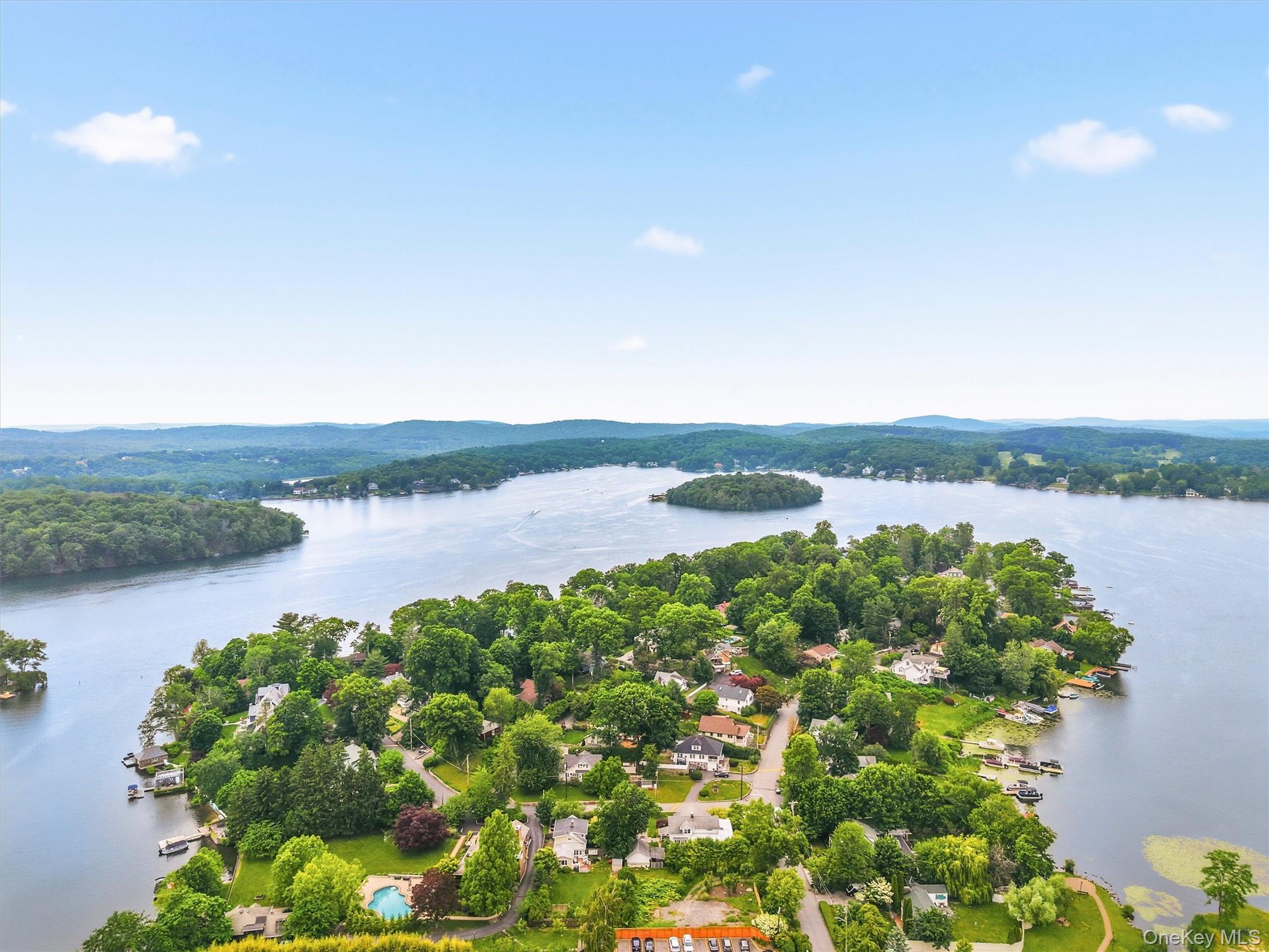 Single Family Tamarack Road Putnam County, NY 10541, MLS-1006336-41