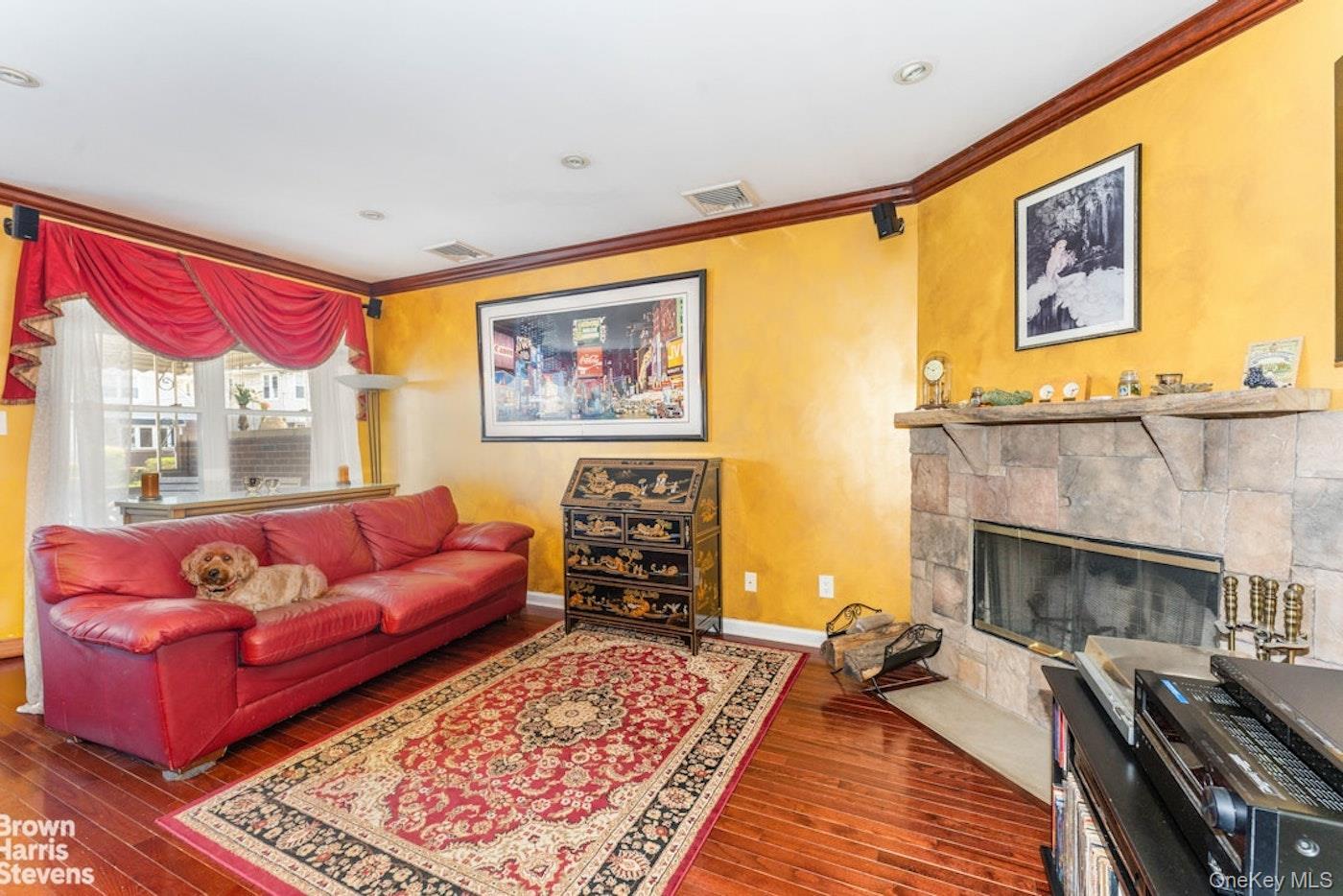 Single Family 150th Street  Queens, NY 11357, MLS-1006342-11