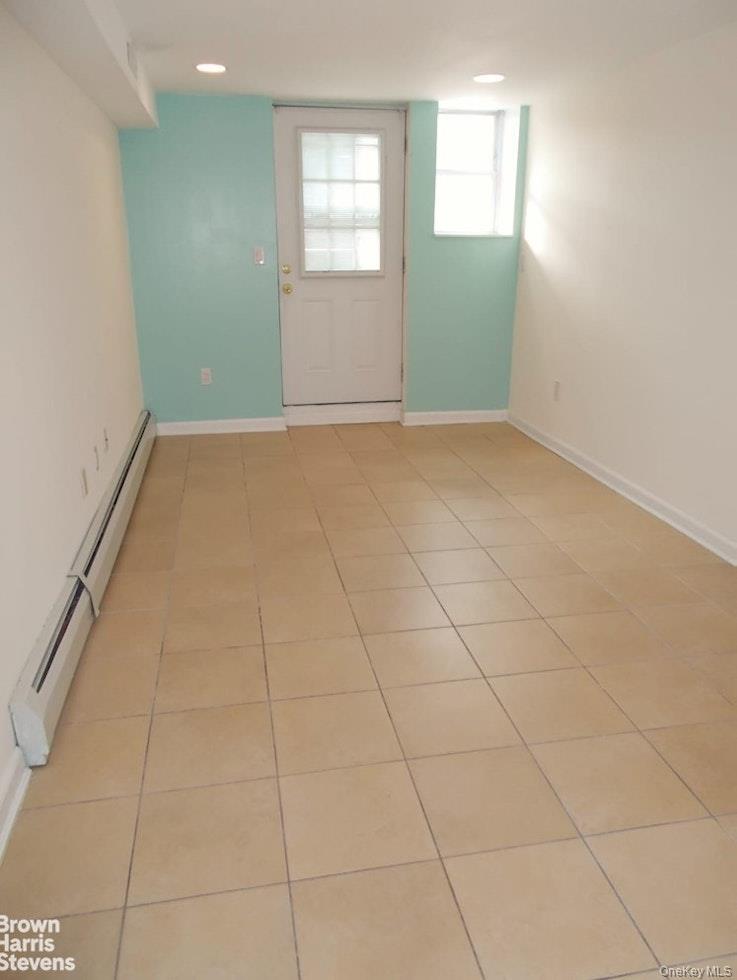Single Family 150th Street  Queens, NY 11357, MLS-1006342-17