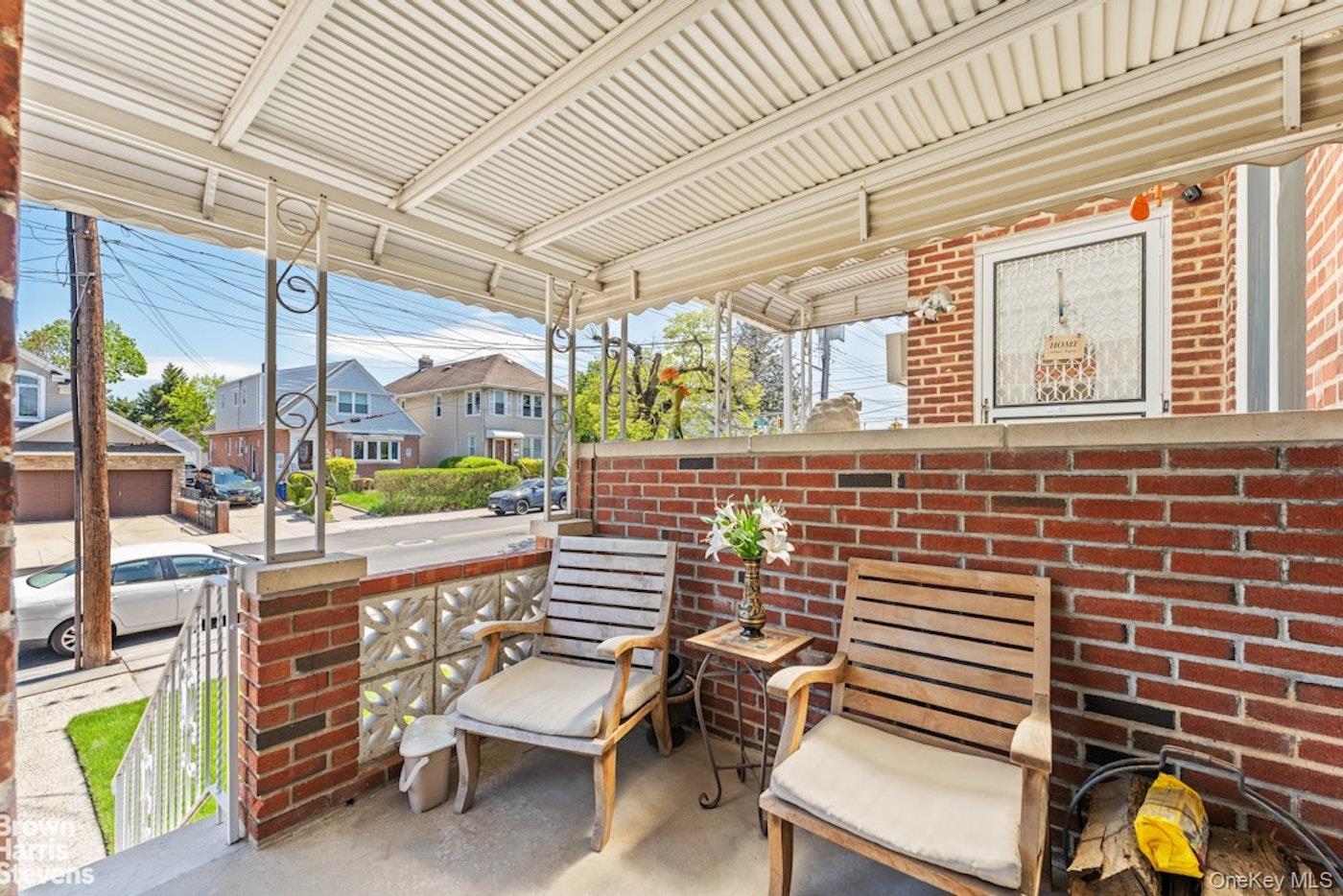 Single Family 150th Street  Queens, NY 11357, MLS-1006342-8