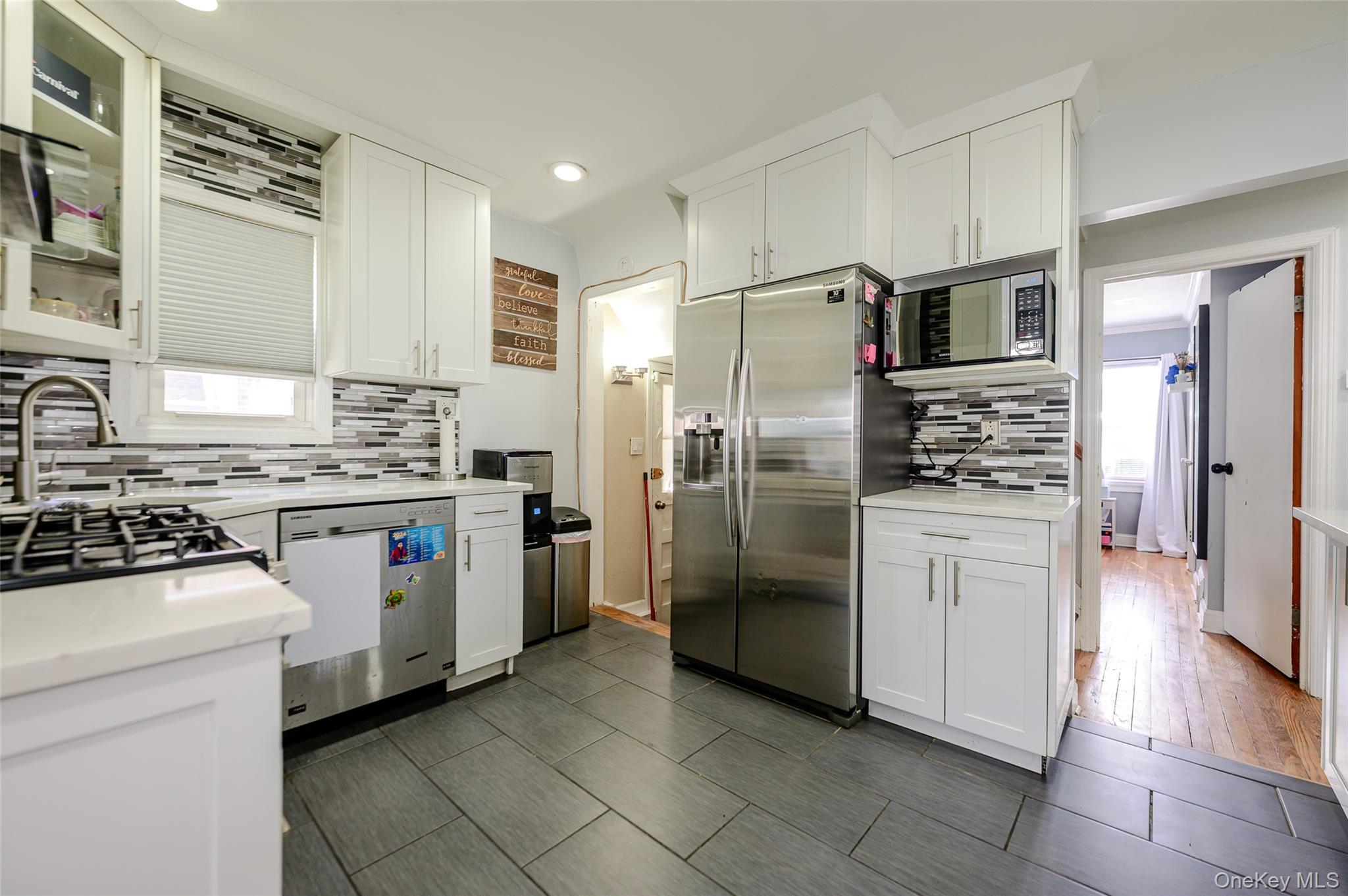 Single Family N Montgomery Street Nassau County, NY 11580, MLS-1006366-6