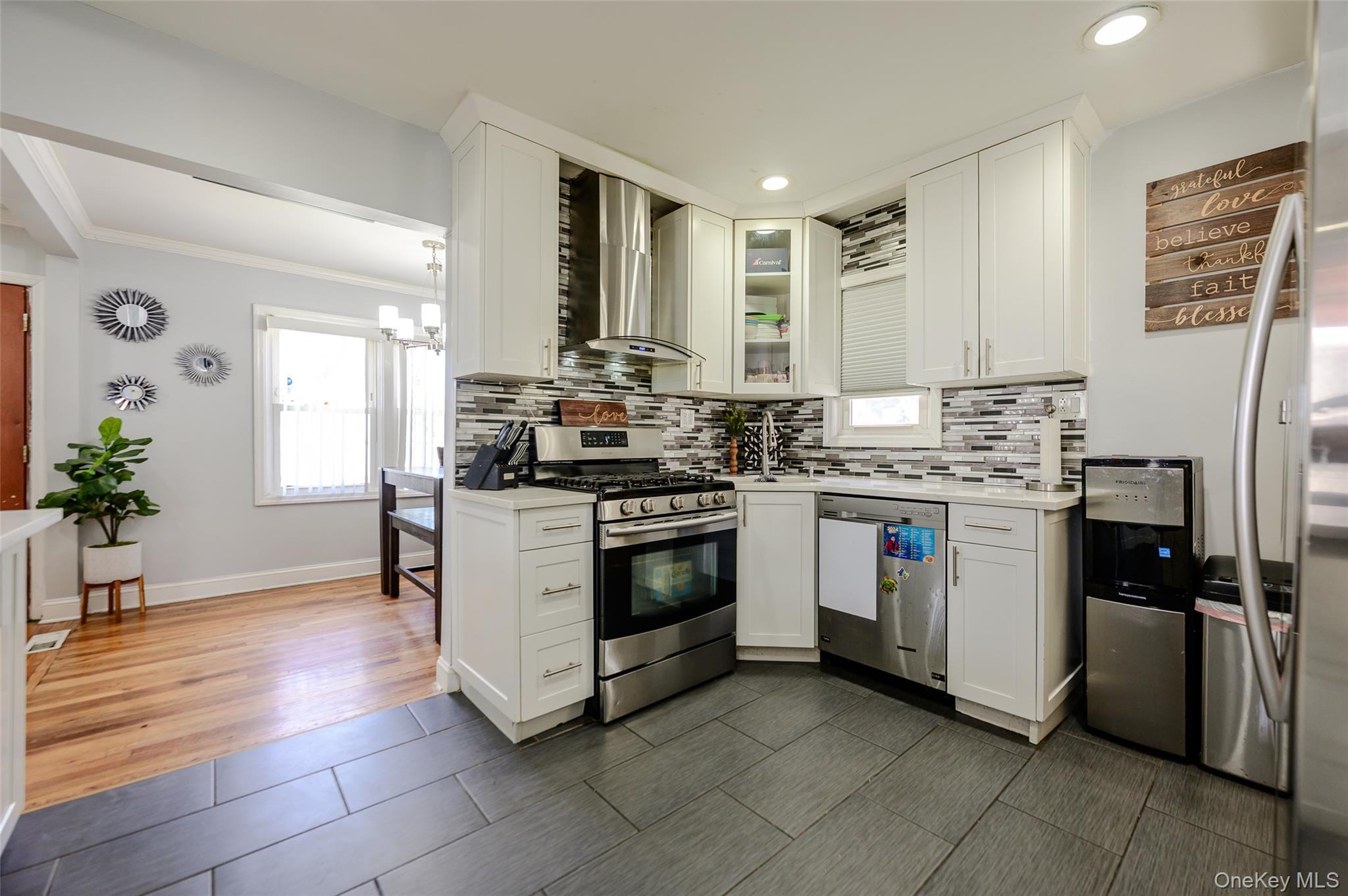 Single Family N Montgomery Street Nassau County, NY 11580, MLS-1006366-7