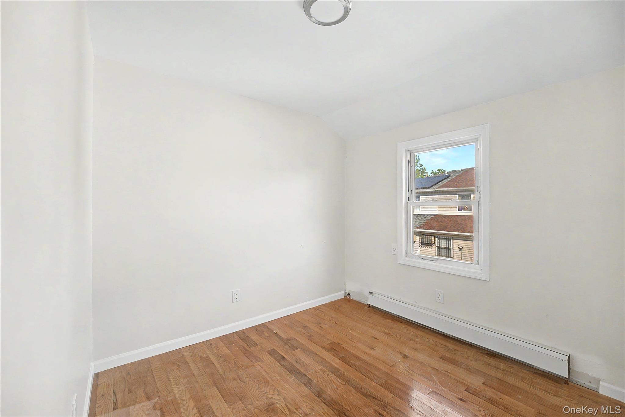 Single Family 144th Avenue Queens, NY 11413, MLS-1006394-22