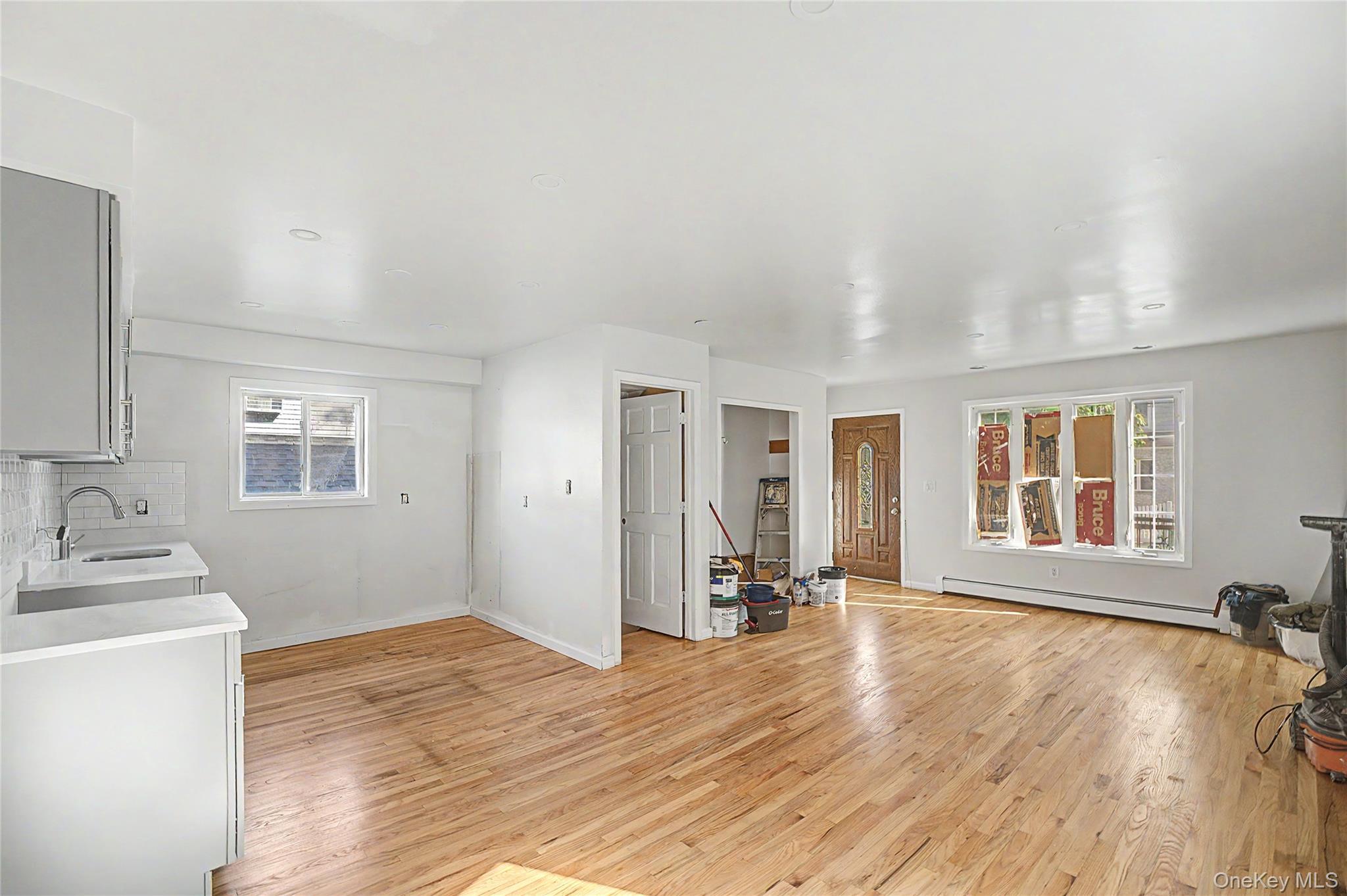 Single Family 144th Avenue Queens, NY 11413, MLS-1006394-29
