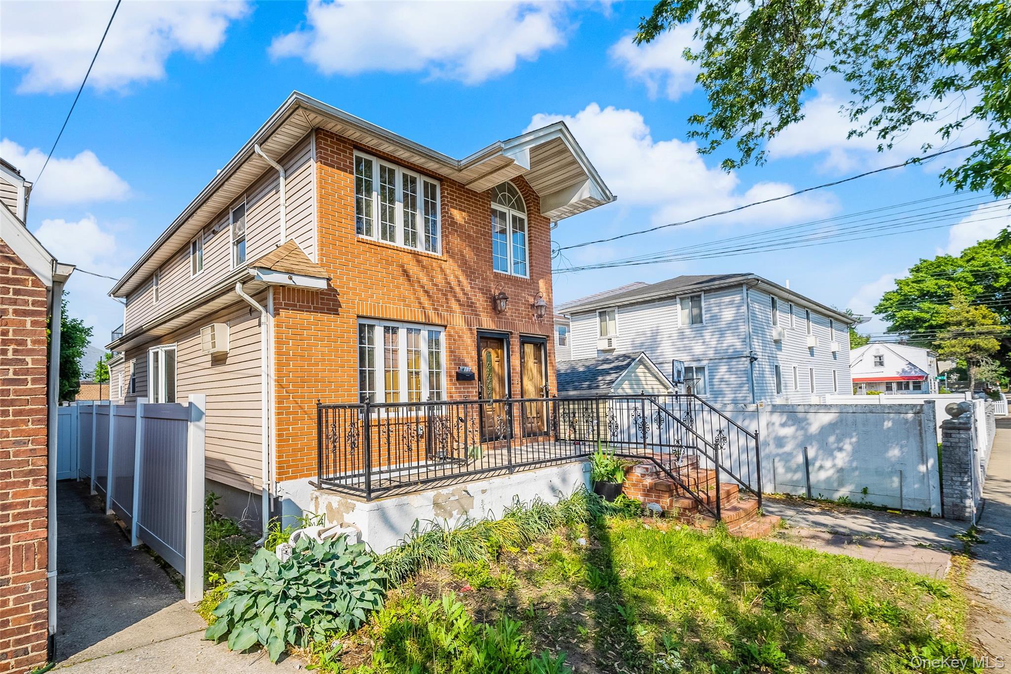 Single Family 144th Avenue Queens, NY 11413, MLS-1006394-3