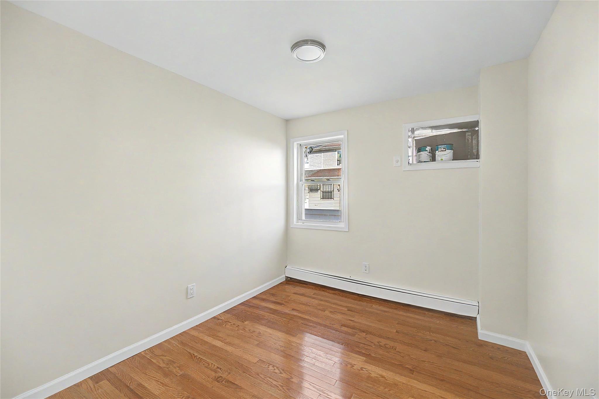 Single Family 144th Avenue Queens, NY 11413, MLS-1006394-33