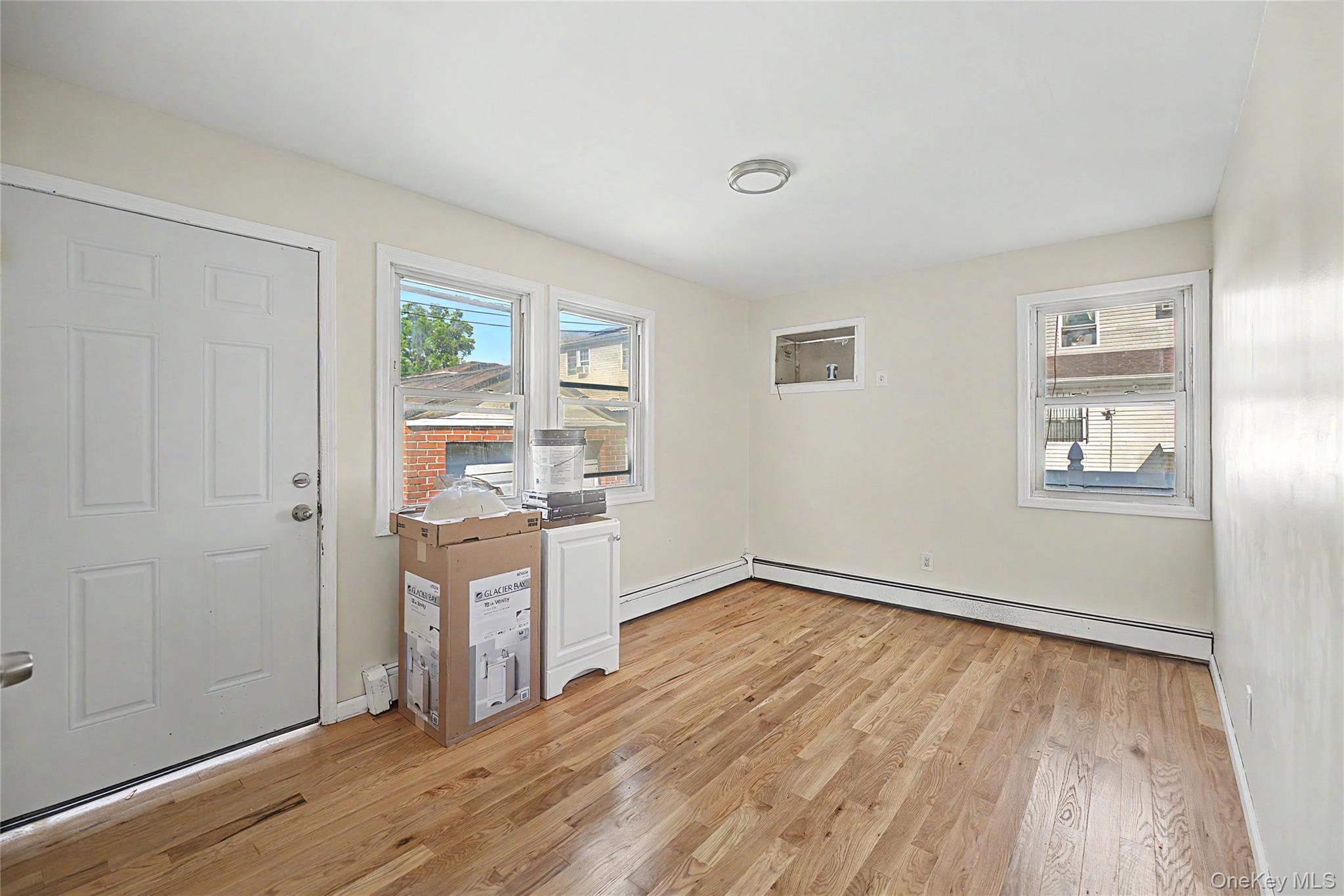 Single Family 144th Avenue Queens, NY 11413, MLS-1006394-36