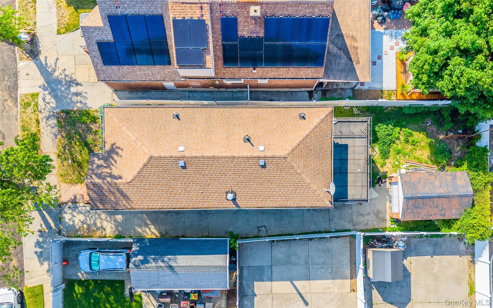 Single Family 144th Avenue Queens, NY 11413, MLS-1006394-4