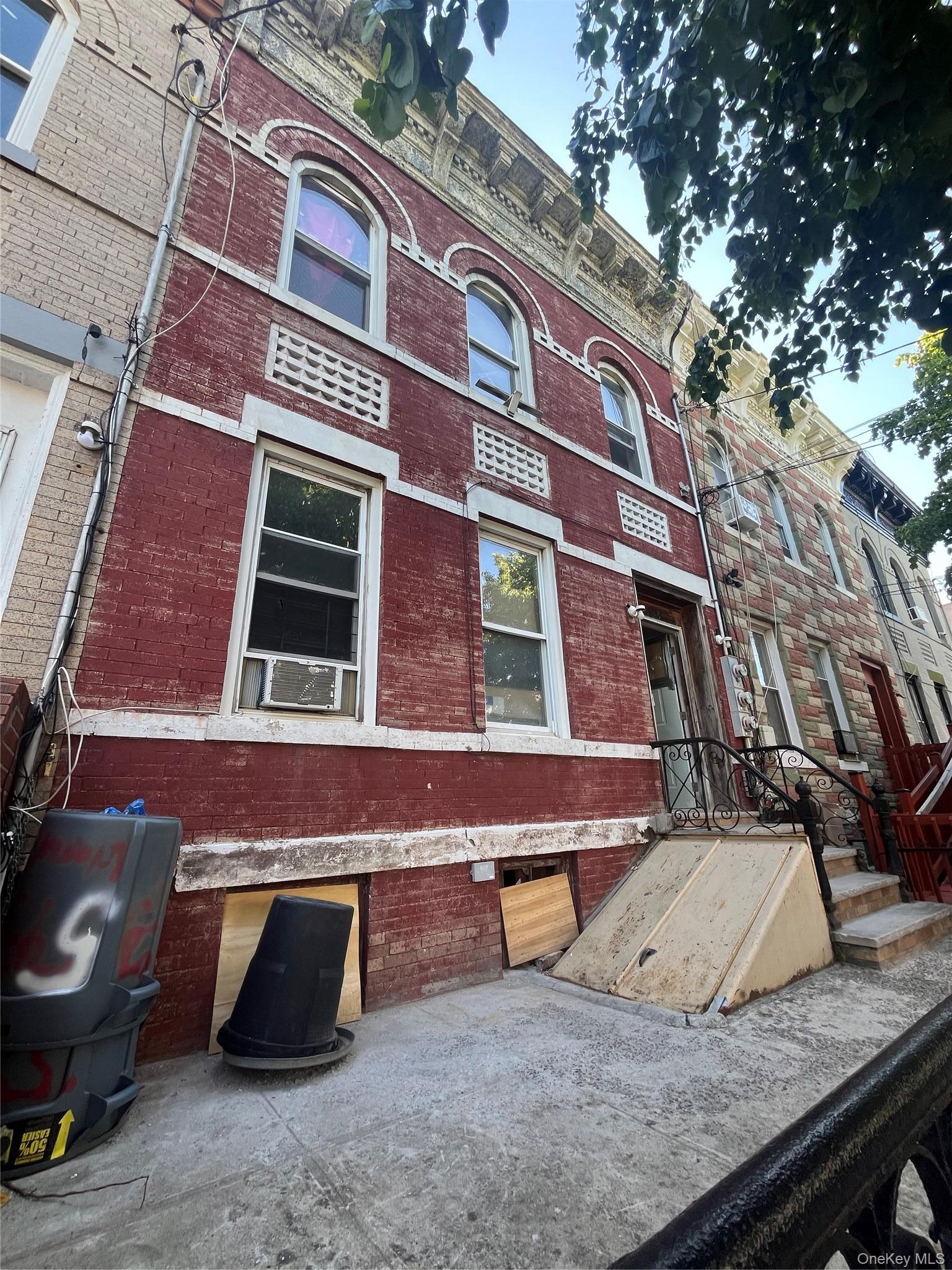 Single Family Warwick Brooklyn, NY 11207, MLS-1006402-2