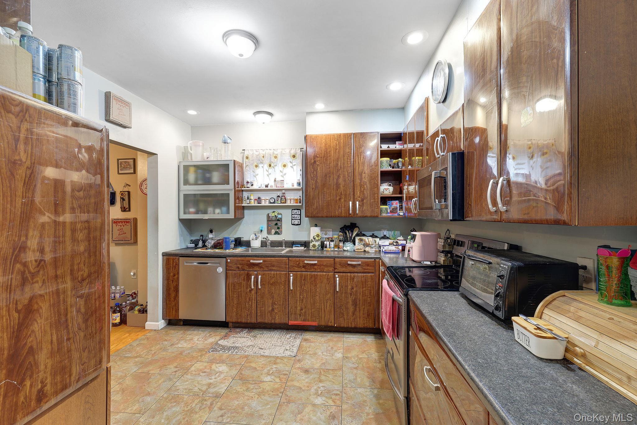 Single Family Main Street Ulster County, NY 12528, MLS-1006412-29