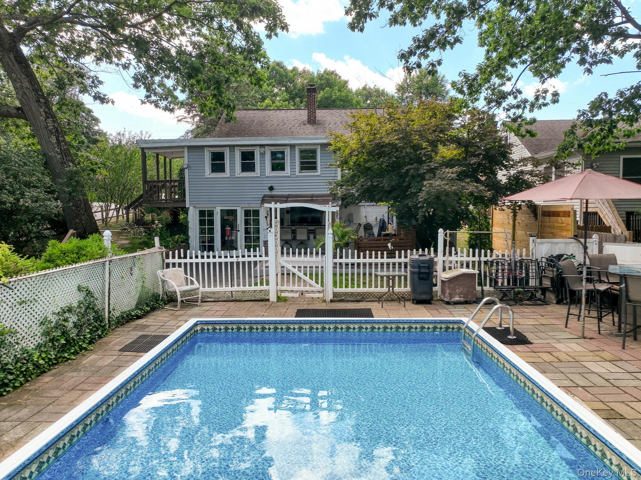 Single Family Crestwood Boulevard Dutchess County, NY 12603, MLS-1006478-36