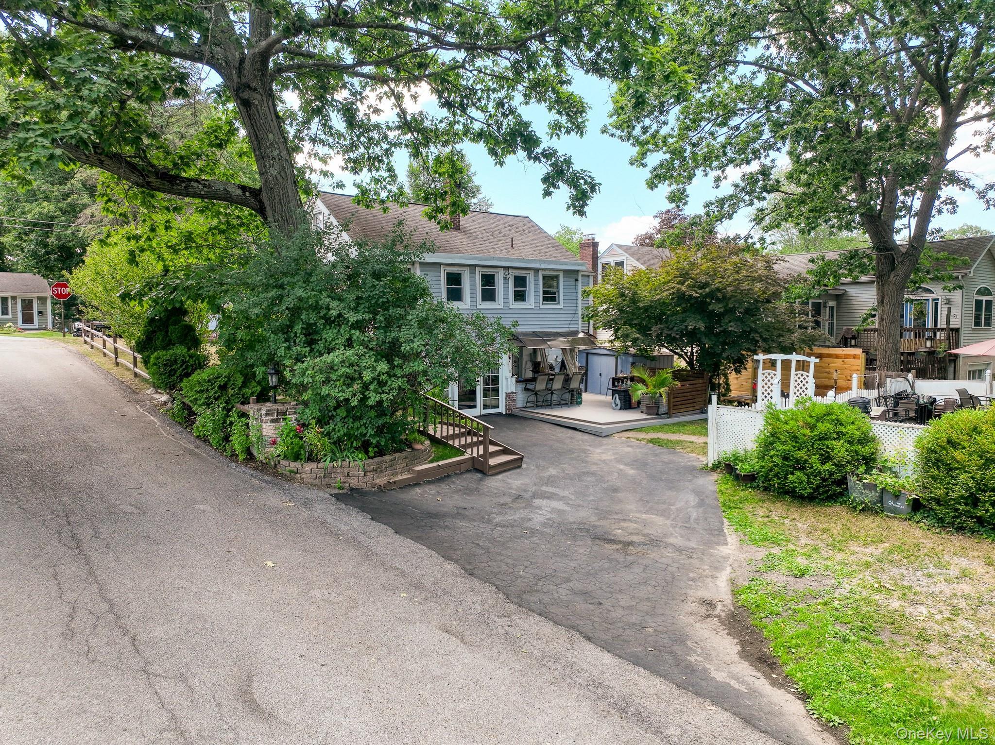 Single Family Crestwood Boulevard  Dutchess County, NY 12603, MLS-1006478-39