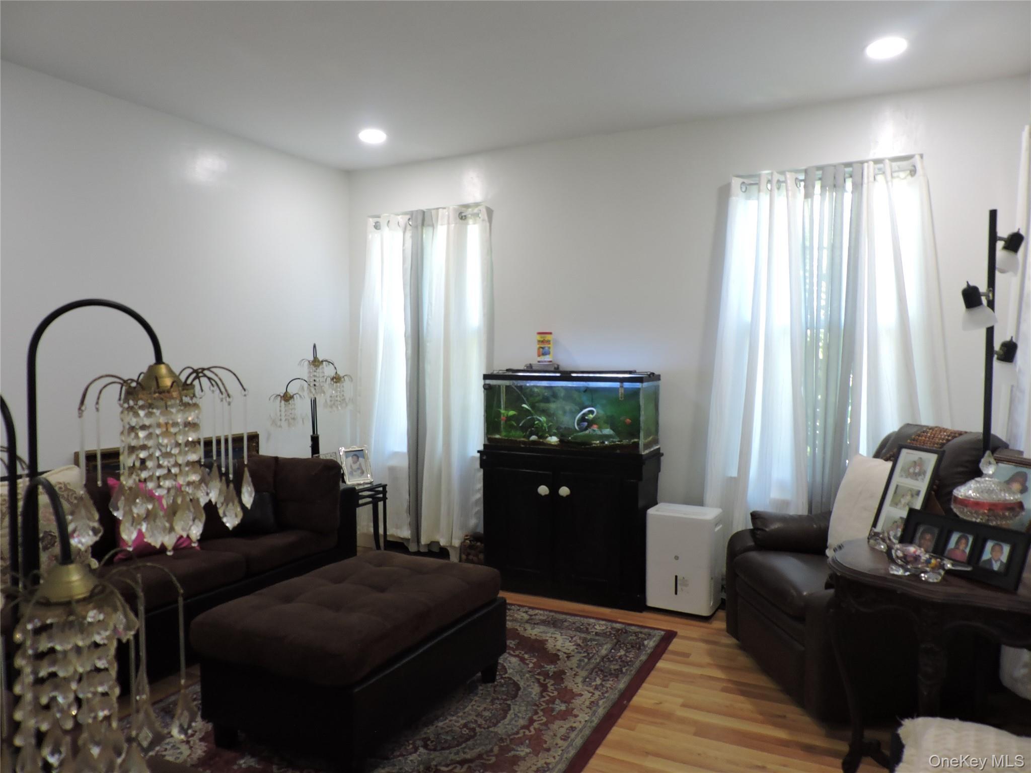 Single Family Beach 17 Queens, NY 11691, MLS-1006481-3