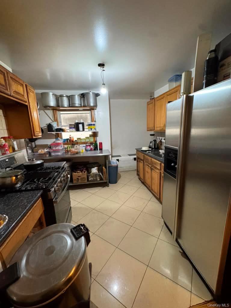 Single Family 94th Queens, NY 11369, MLS-1006543-16