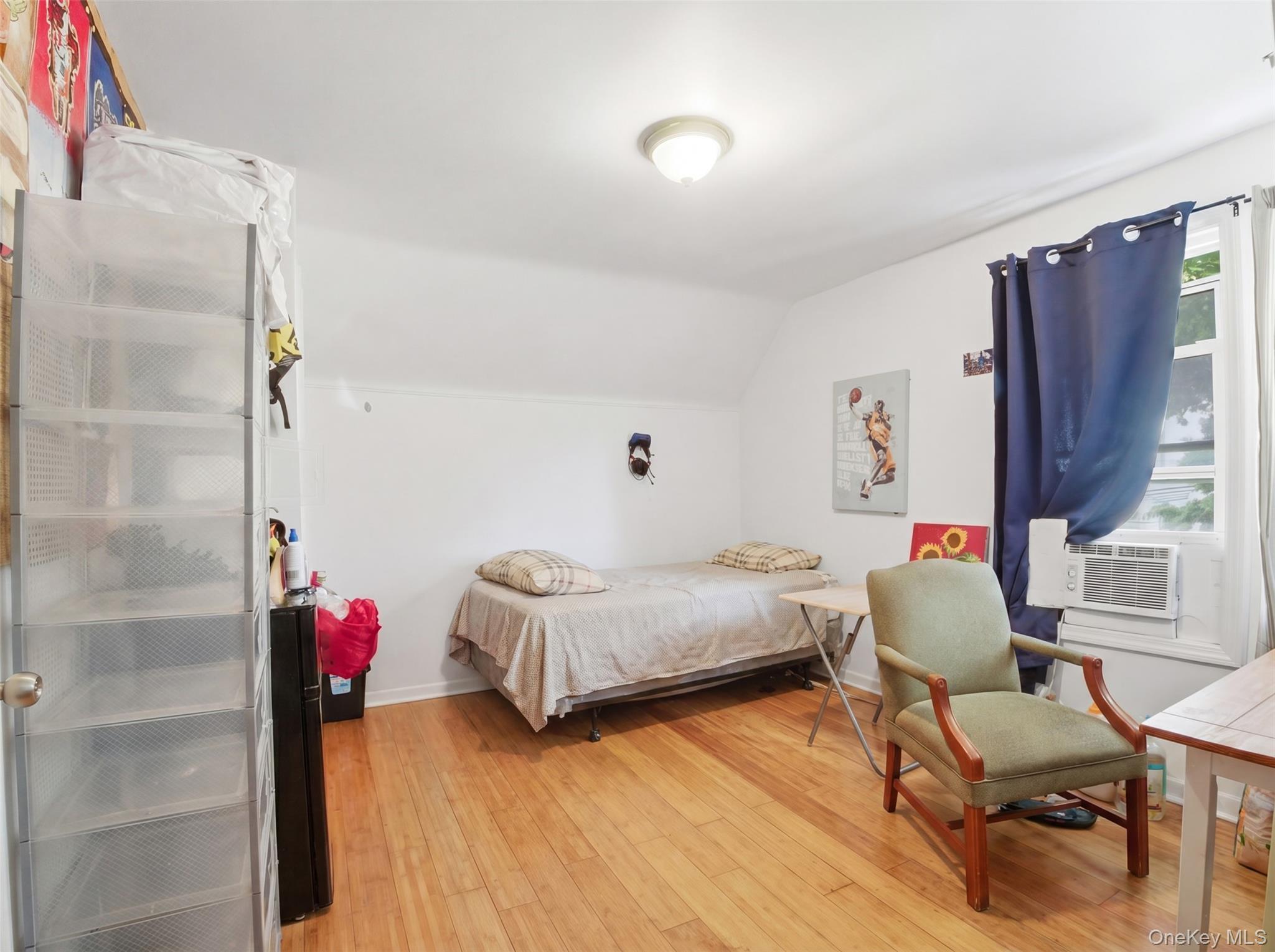Single Family Briggs  Bronx, NY 10458, MLS-1006548-18