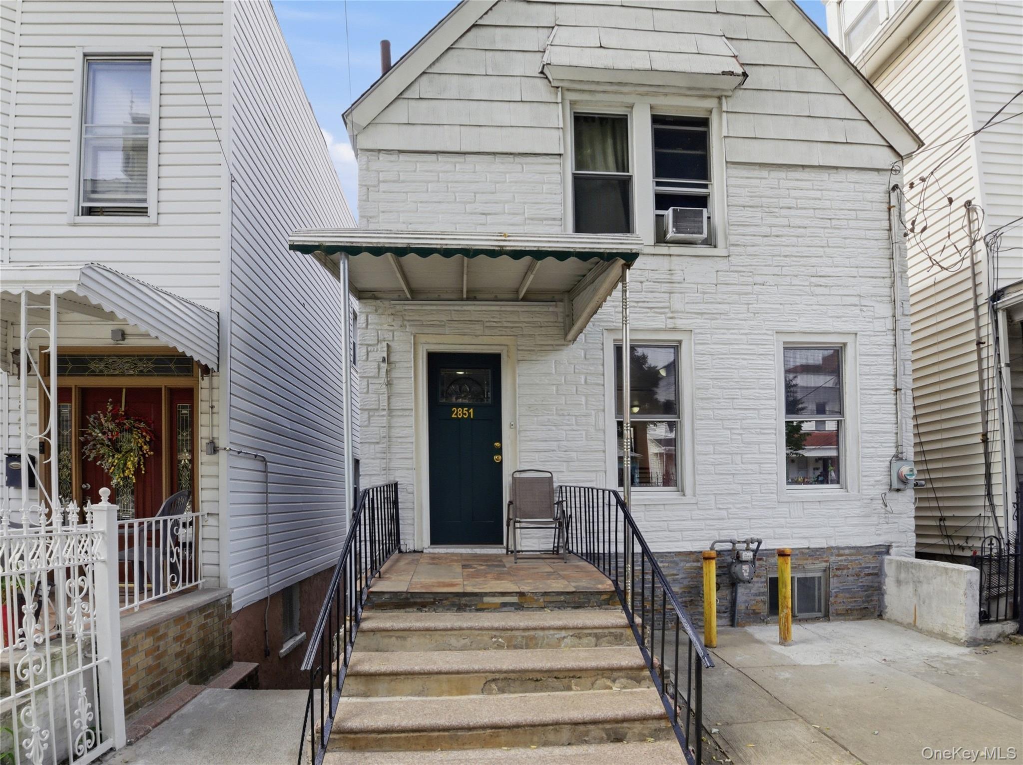 Single Family Briggs  Bronx, NY 10458, MLS-1006548-3