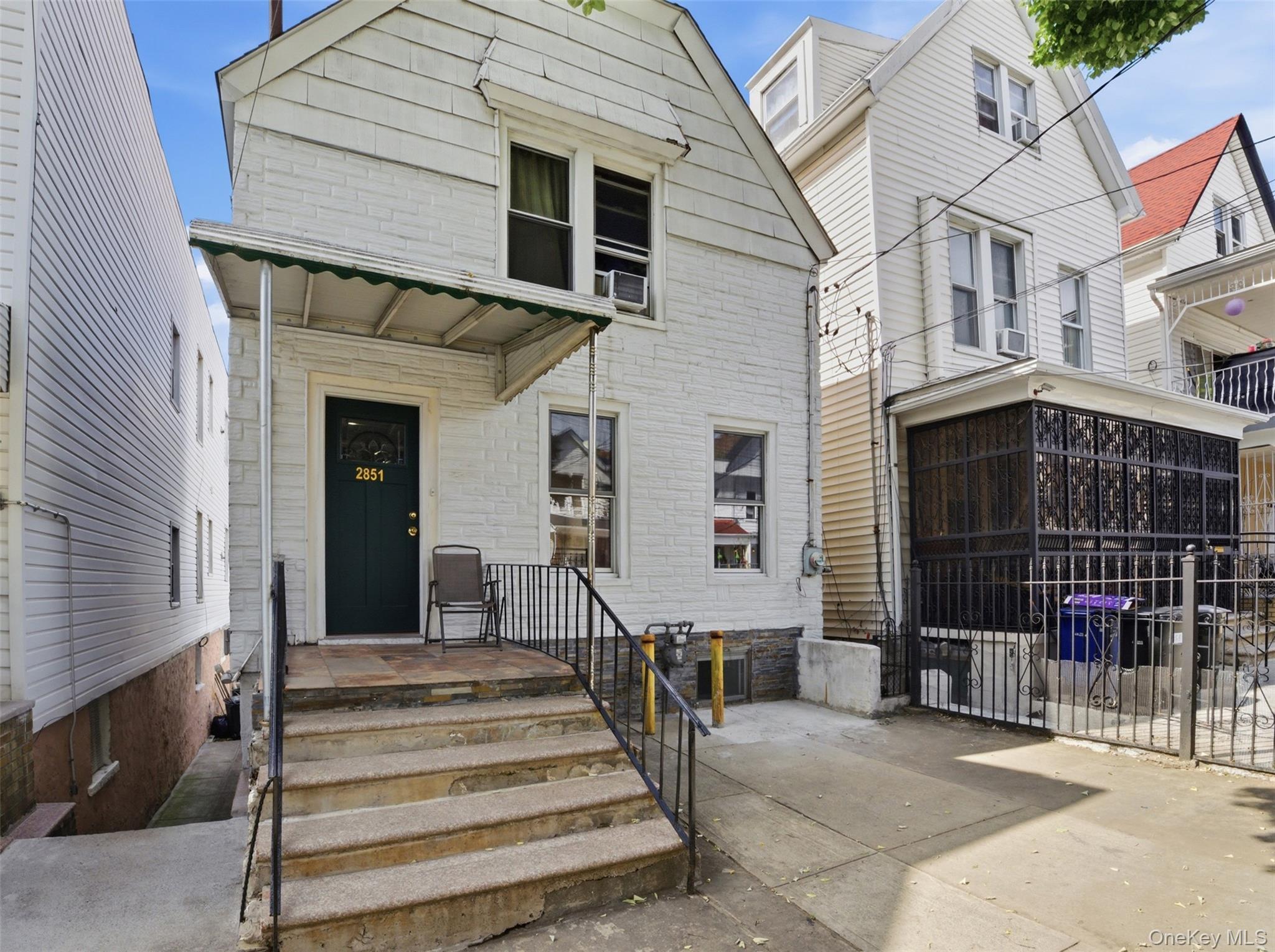 Single Family Briggs  Bronx, NY 10458, MLS-1006548-4