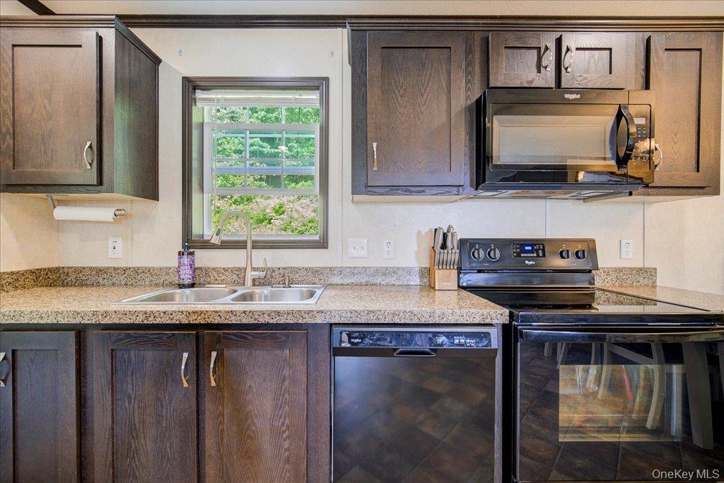 Single Family Lake Road Dutchess County, NY 12567, MLS-1006574-22