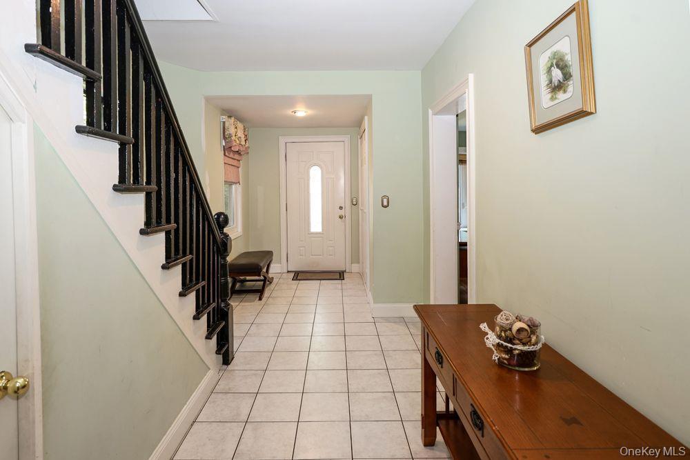 Single Family Summers Street Nassau County, NY 11771, MLS-1006593-10