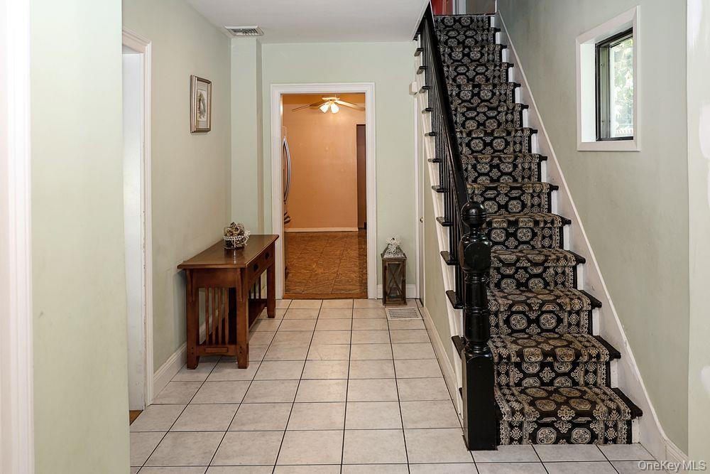 Single Family Summers Street Nassau County, NY 11771, MLS-1006593-3