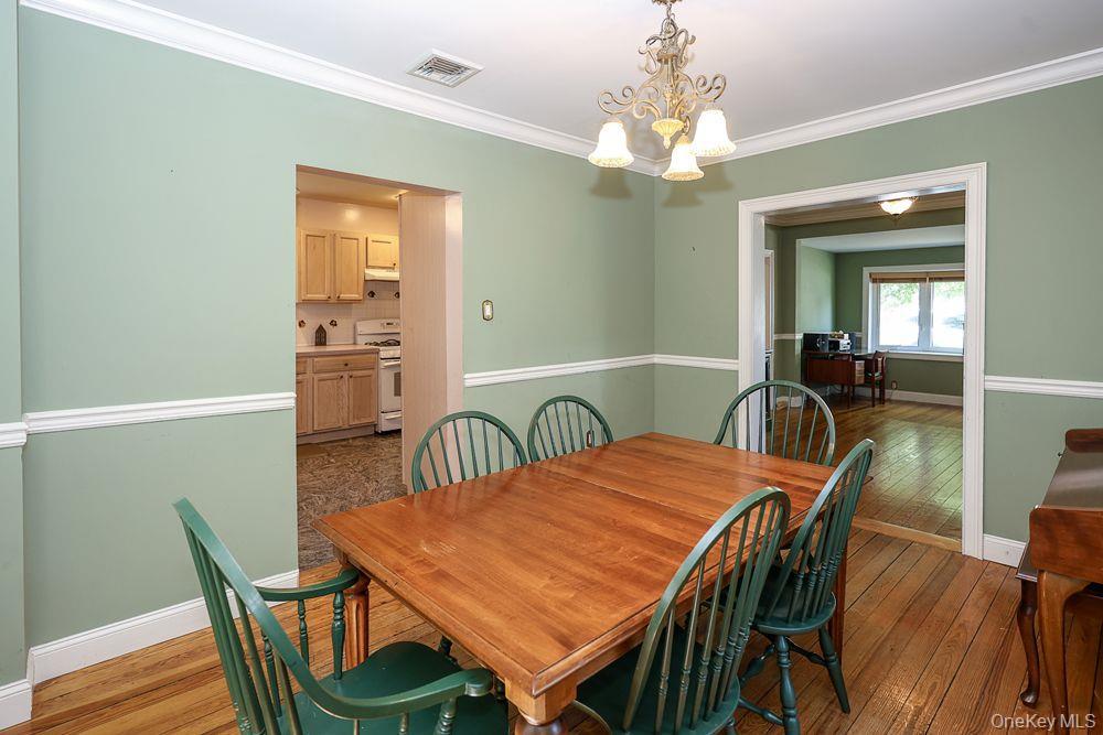 Single Family Summers Street Nassau County, NY 11771, MLS-1006593-5