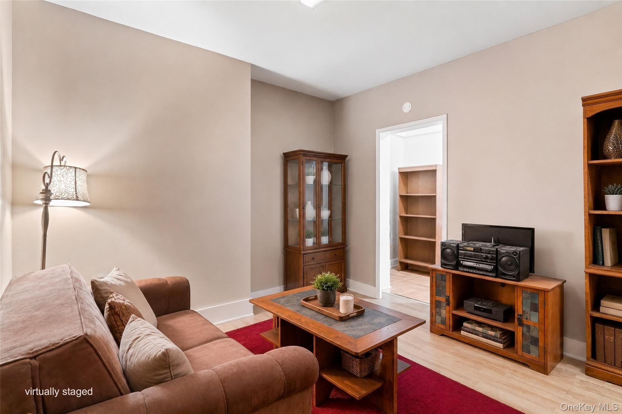 Single Family Targee Street Staten Island, NY 10304, MLS-1006597-11