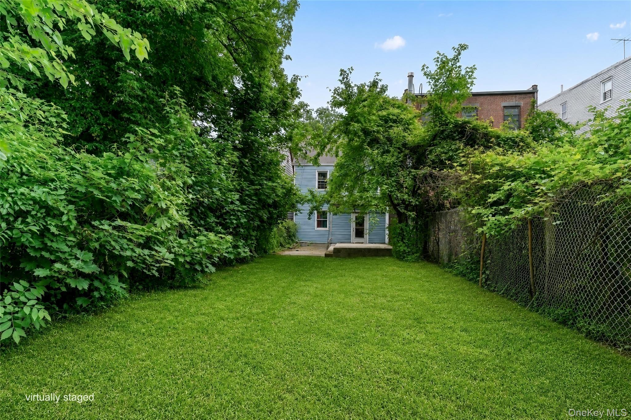 Single Family Targee Street Staten Island, NY 10304, MLS-1006597-21