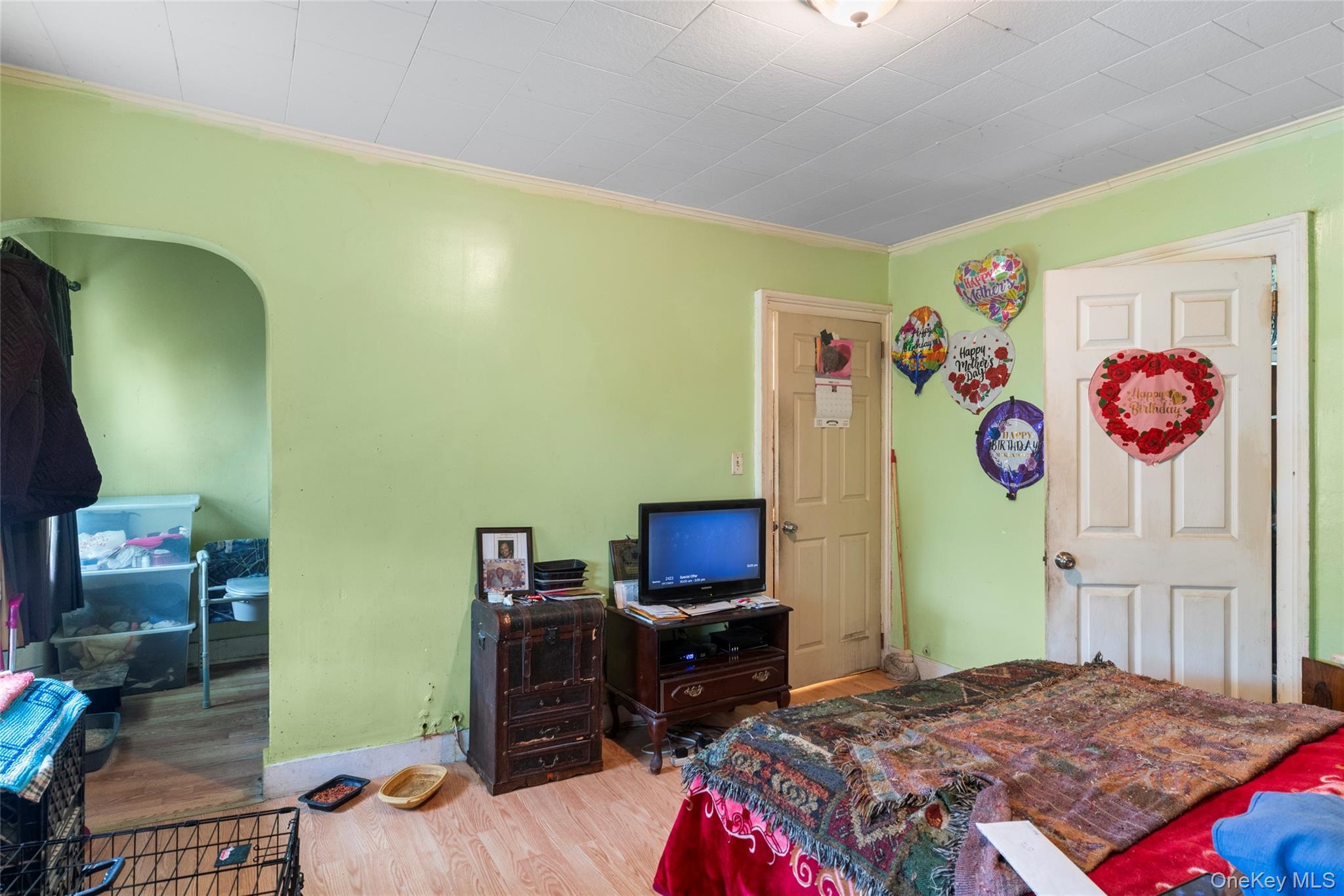 Single Family Targee Street Staten Island, NY 10304, MLS-1006597-26