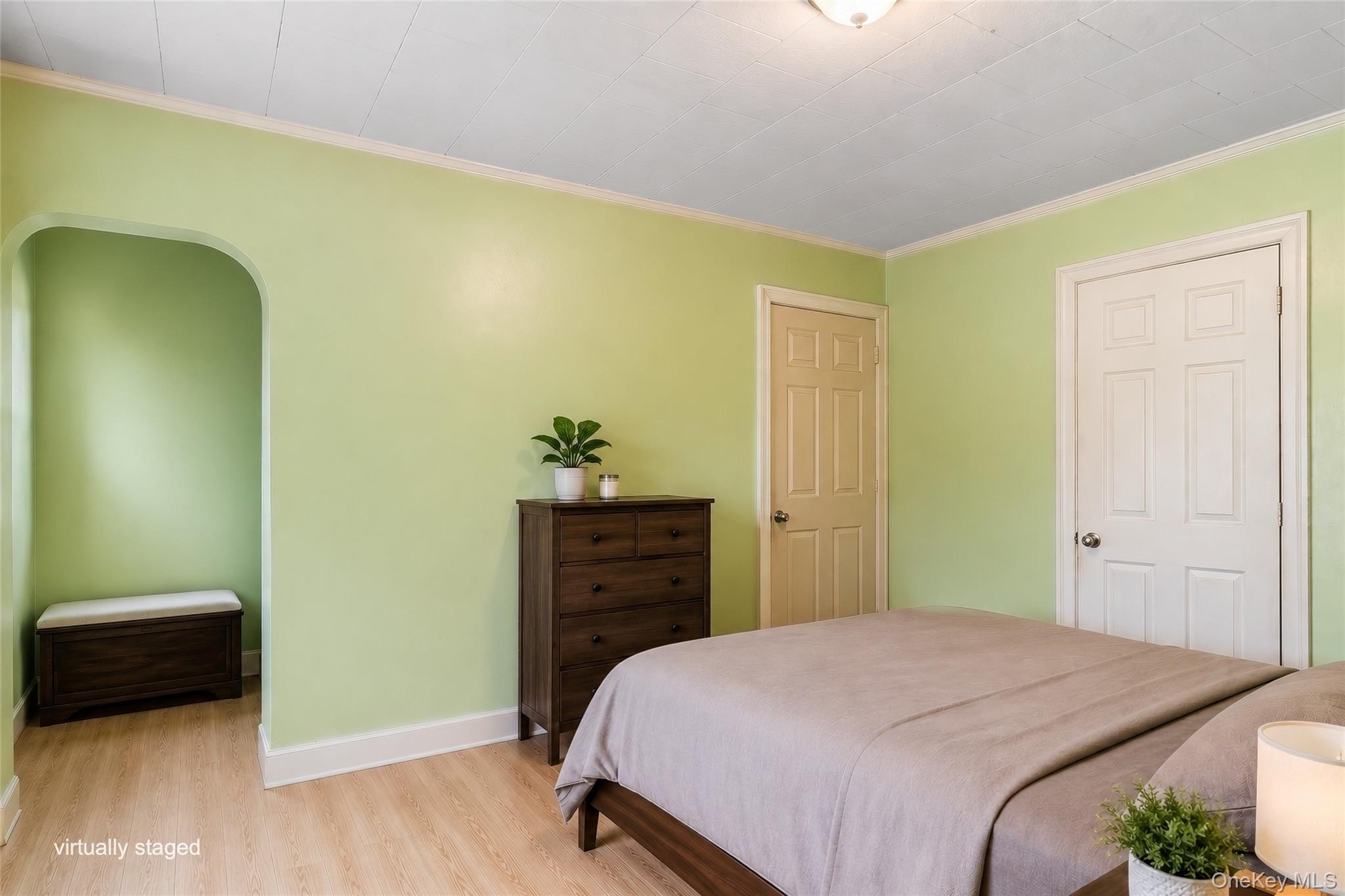 Single Family Targee Street Staten Island, NY 10304, MLS-1006597-27