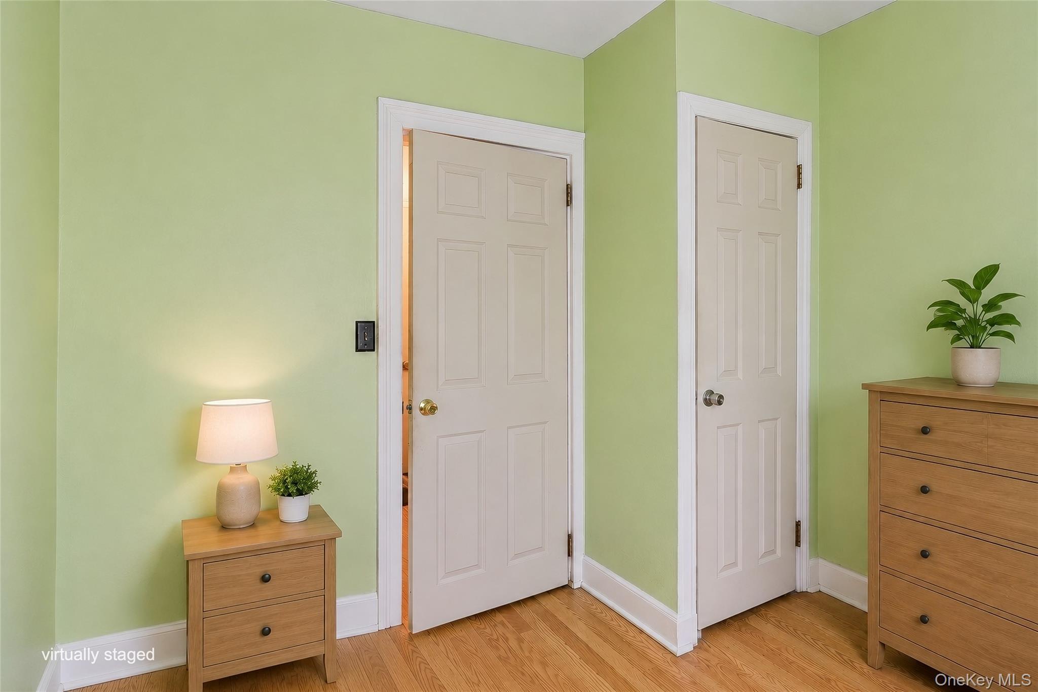 Single Family Targee Street Staten Island, NY 10304, MLS-1006597-35