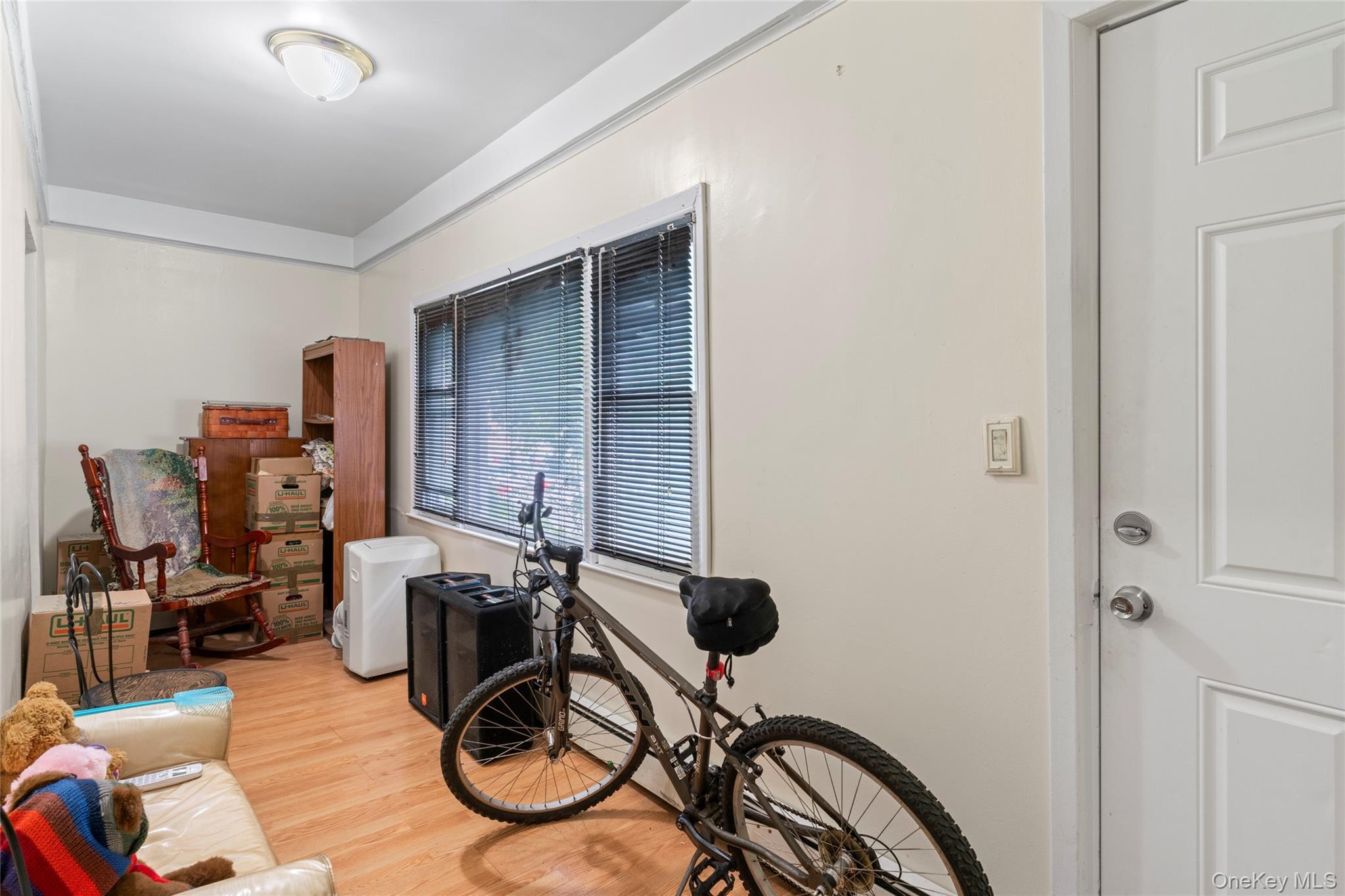 Single Family Targee Street Staten Island, NY 10304, MLS-1006597-4