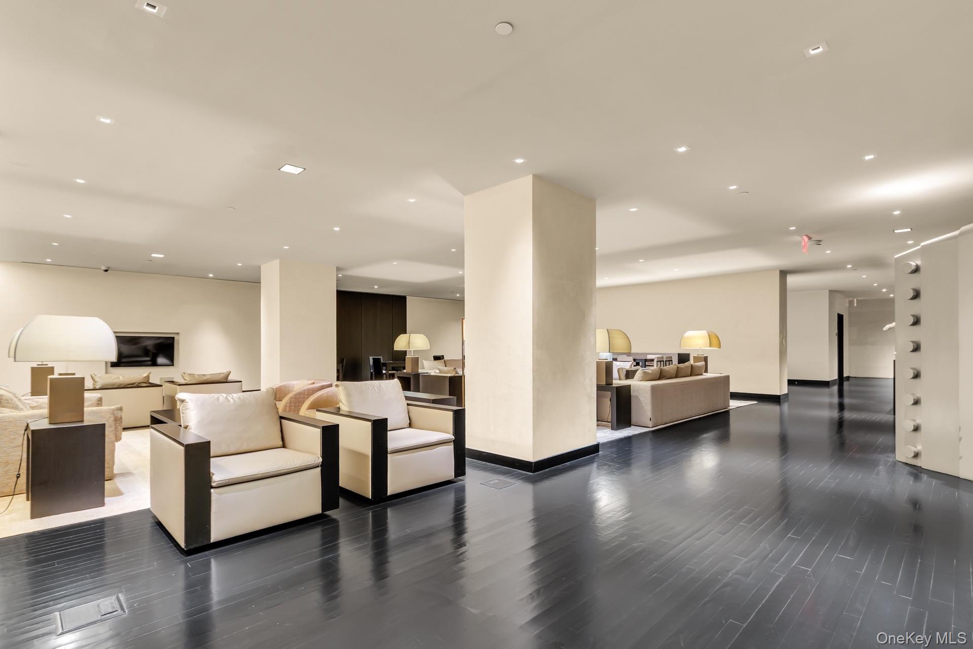 Apartment Pine Street  Manhattan, NY 10005, MLS-1006616-31