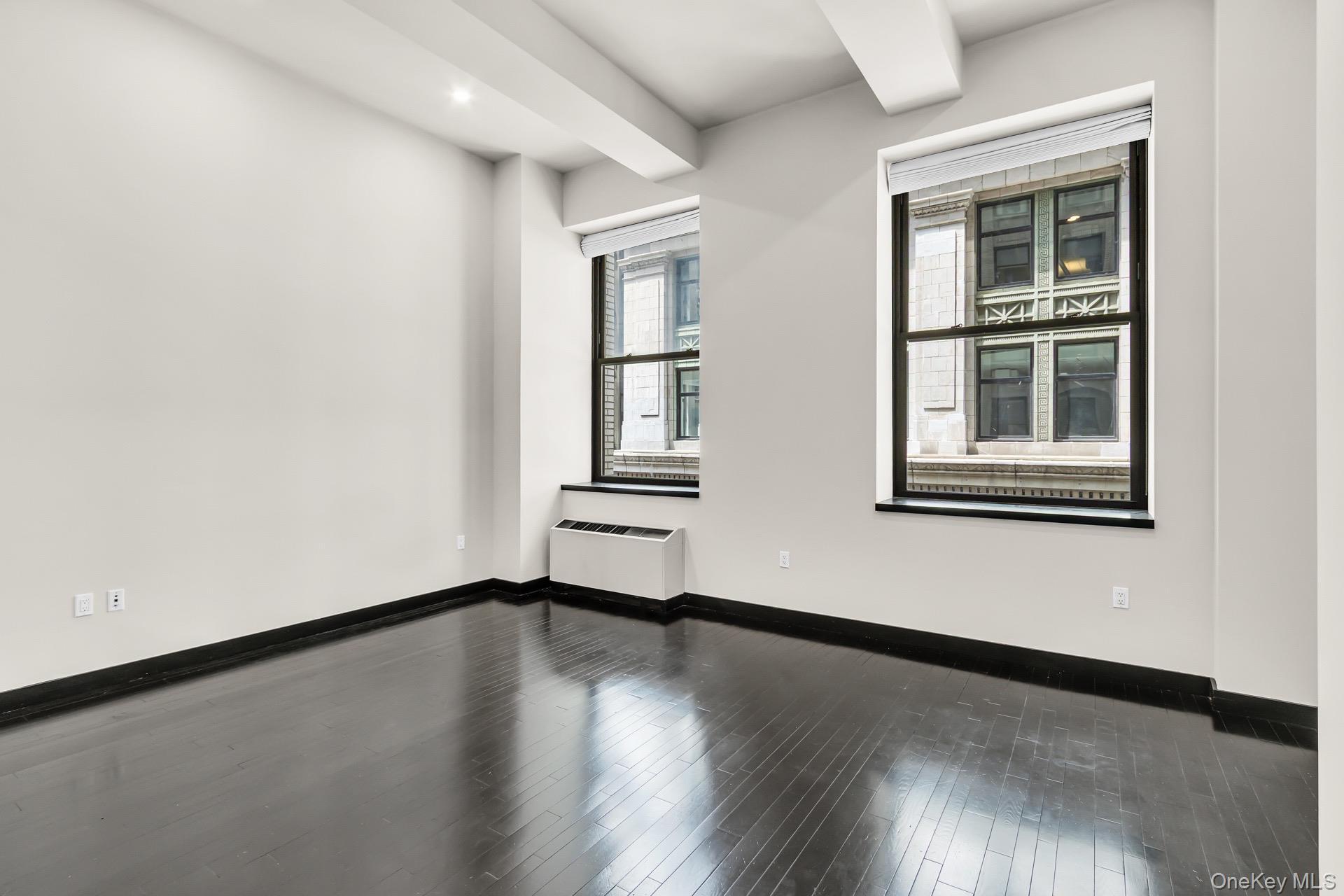 Apartment Pine Street  Manhattan, NY 10005, MLS-1006616-4
