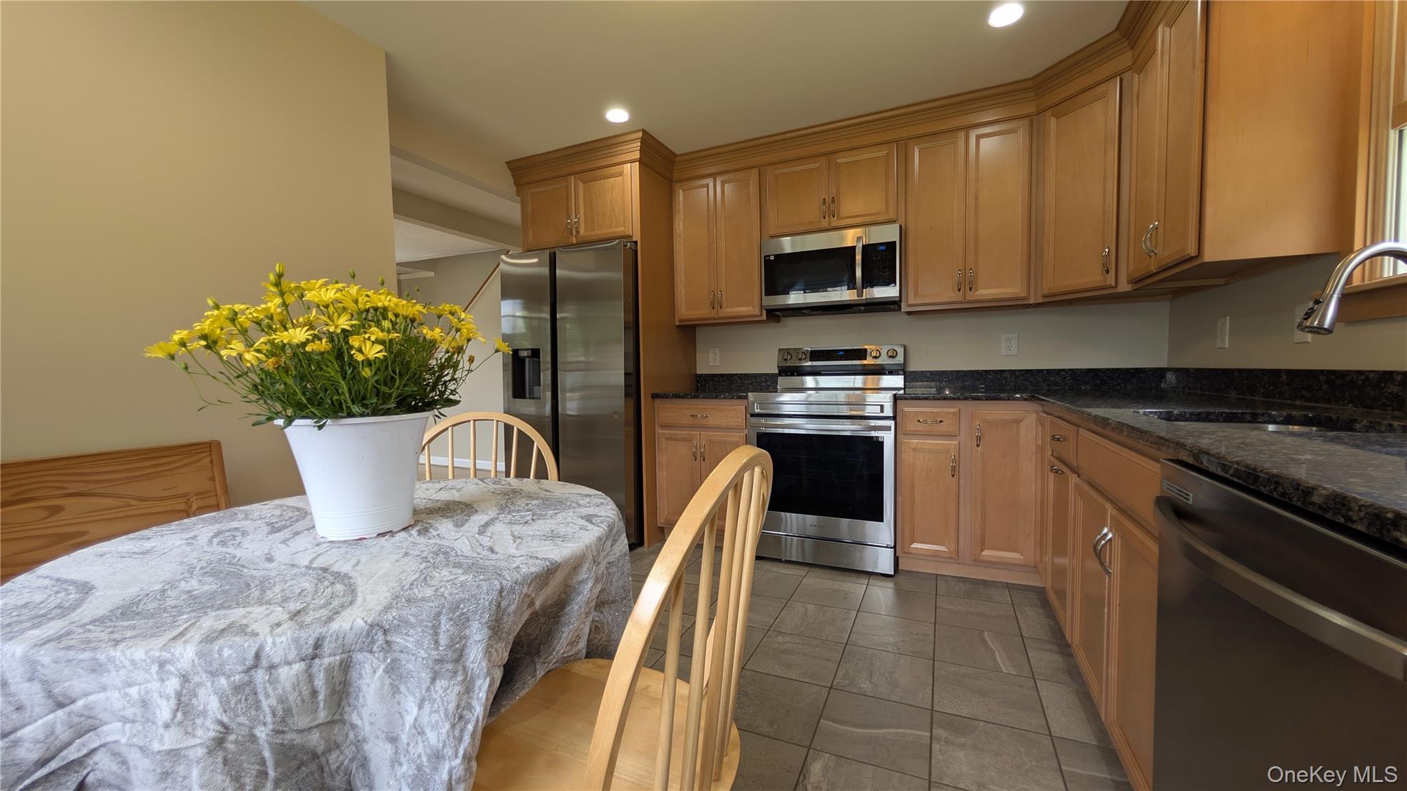 Single Family Roslyn Road Putnam County, NY 10512, MLS-1006627-16