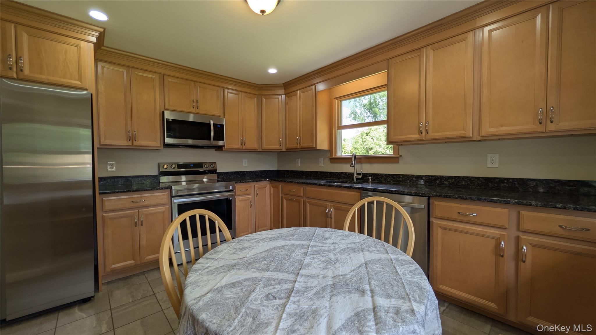 Single Family Roslyn Road Putnam County, NY 10512, MLS-1006627-17
