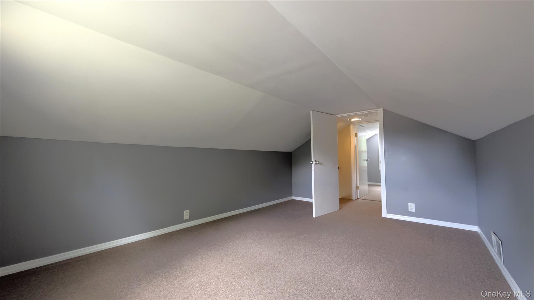 Single Family Roslyn Road Putnam County, NY 10512, MLS-1006627-31