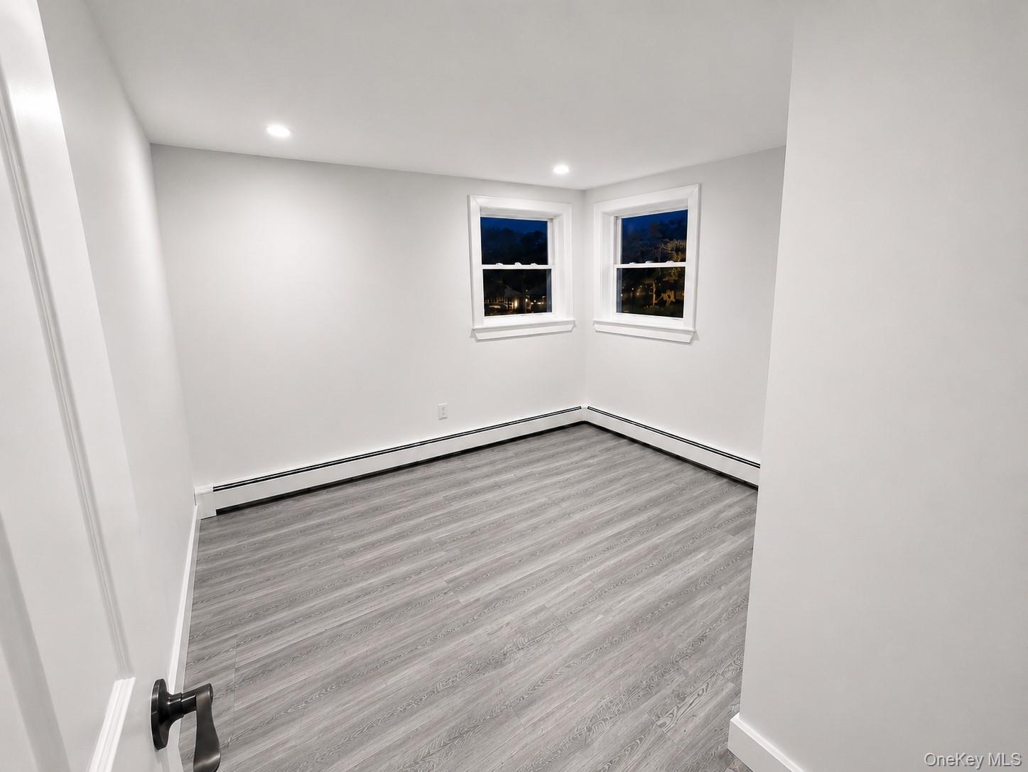Single Family Merrick Road  Suffolk County, NY 11967, MLS-1006632-8